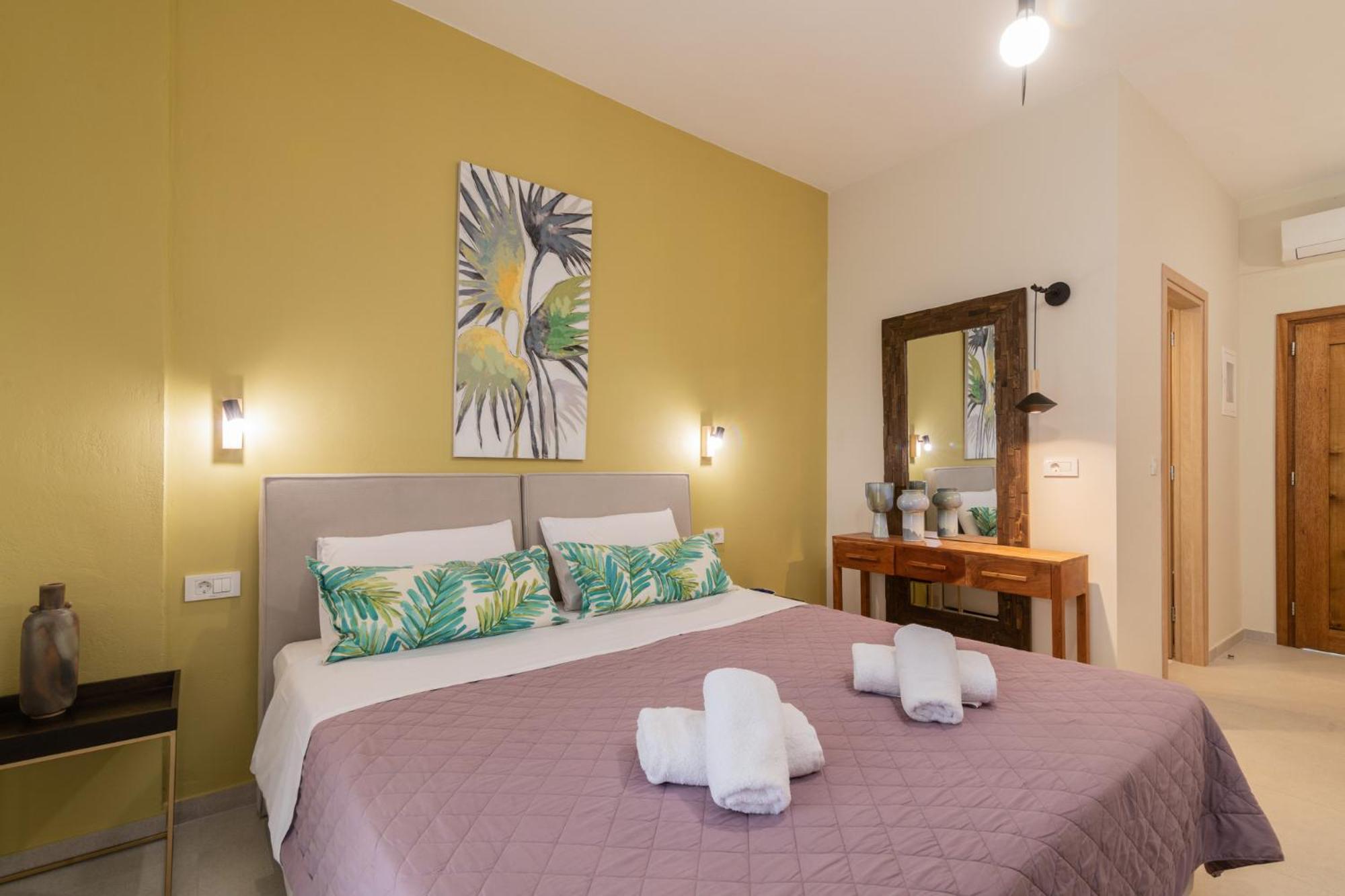 Standard Studio with Garden and Partial Sea View photo 1
