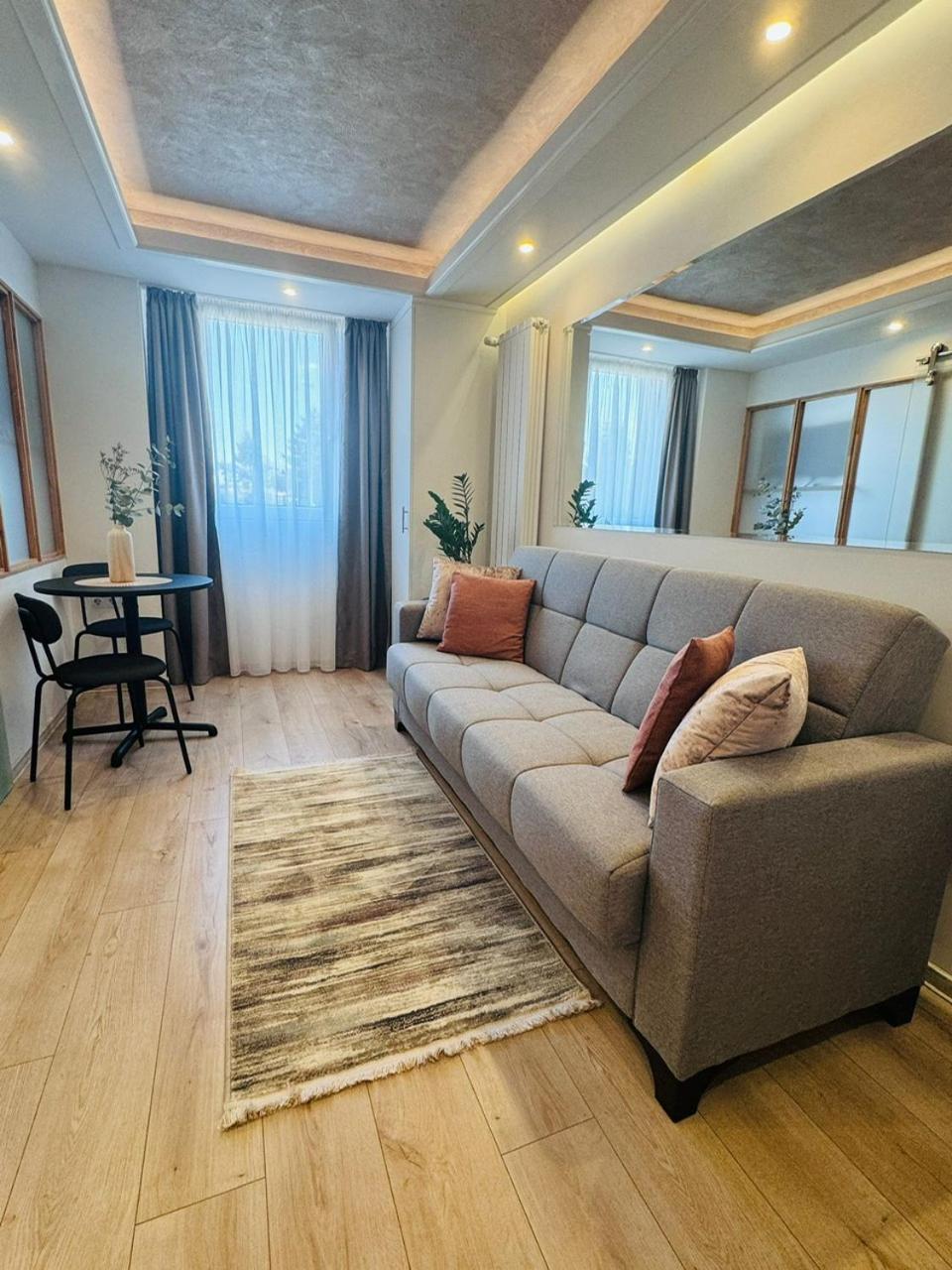 Deluxe Suite - Photo 4