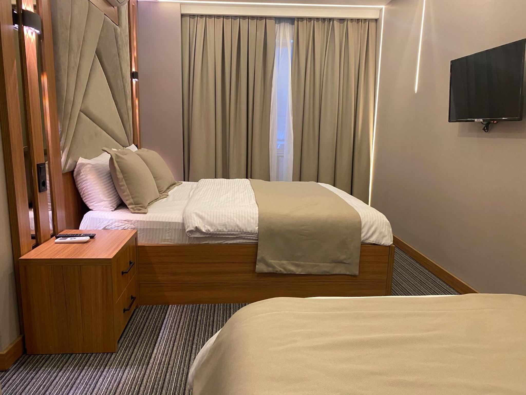 Deluxe Triple Room photo 1