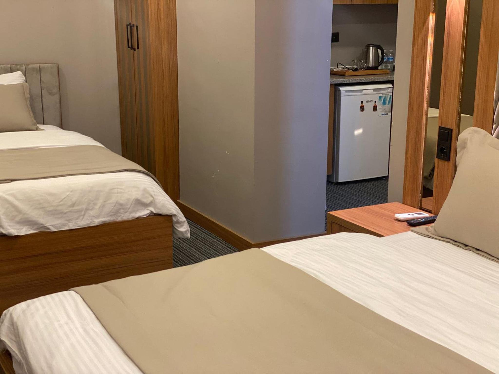 Deluxe Triple Room photo 2