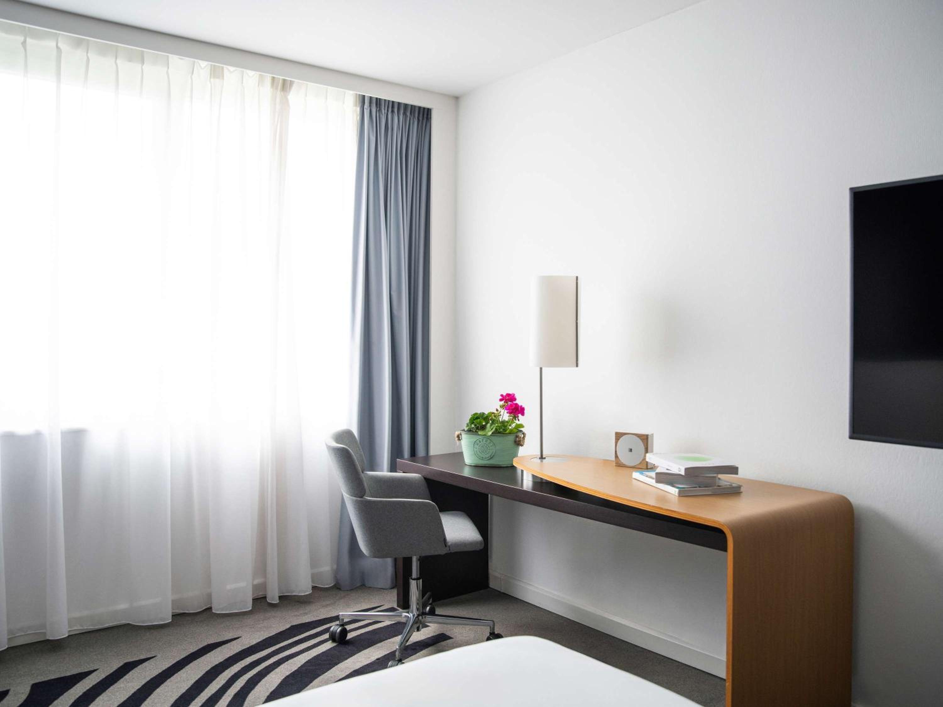 Standard Room 1 Double Bed and 1 Sofa  - Photo 3