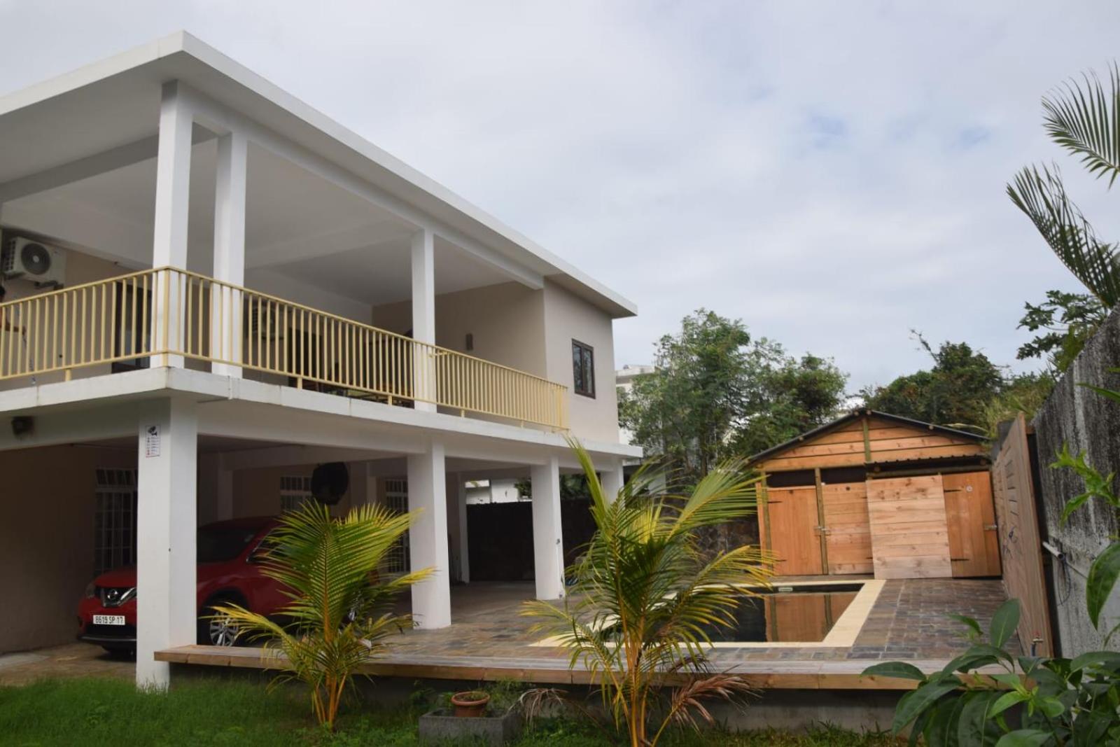 Three-Bedroom Villa photo 2