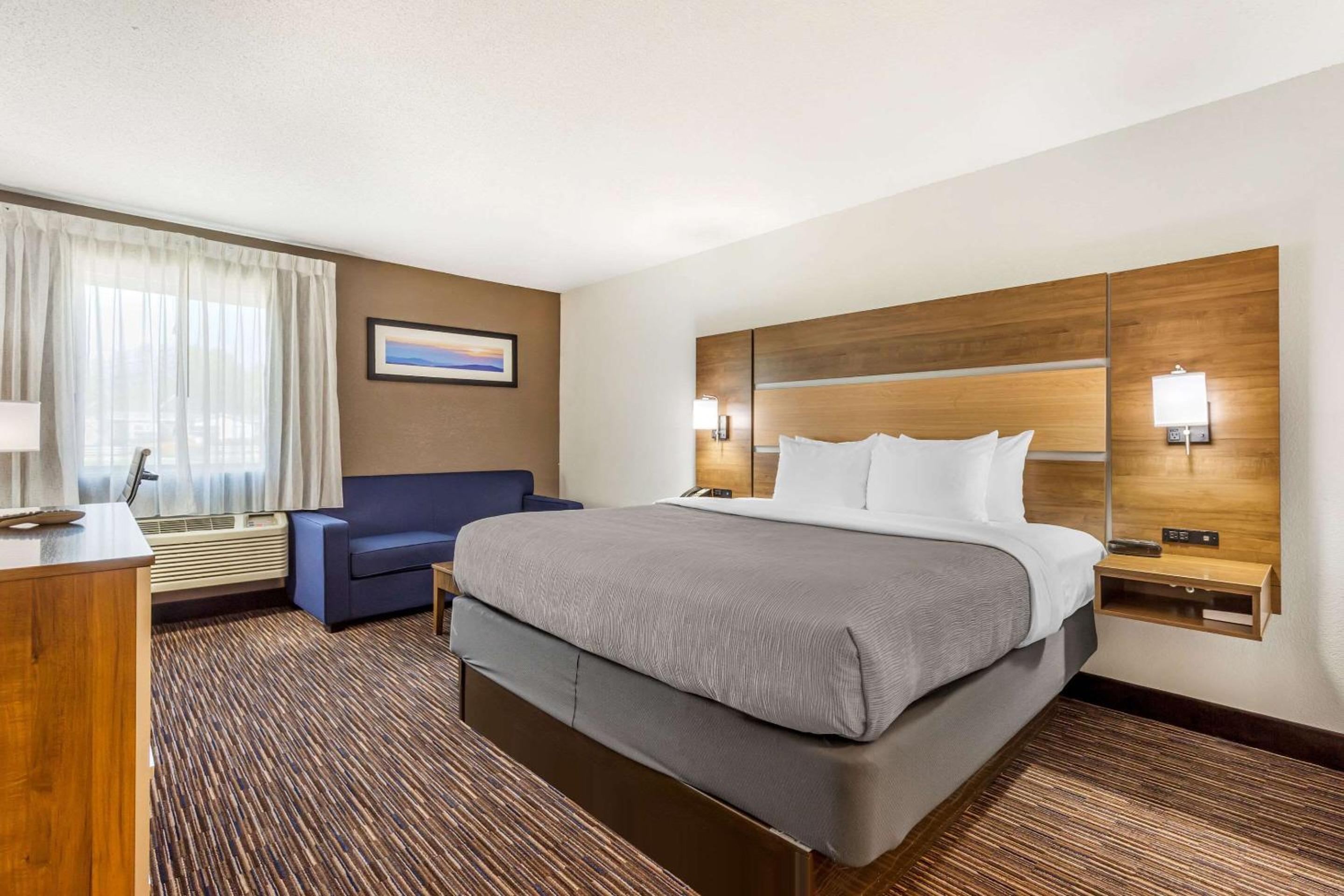 King Room - Disability Access/Non-Smoking - Photo 1