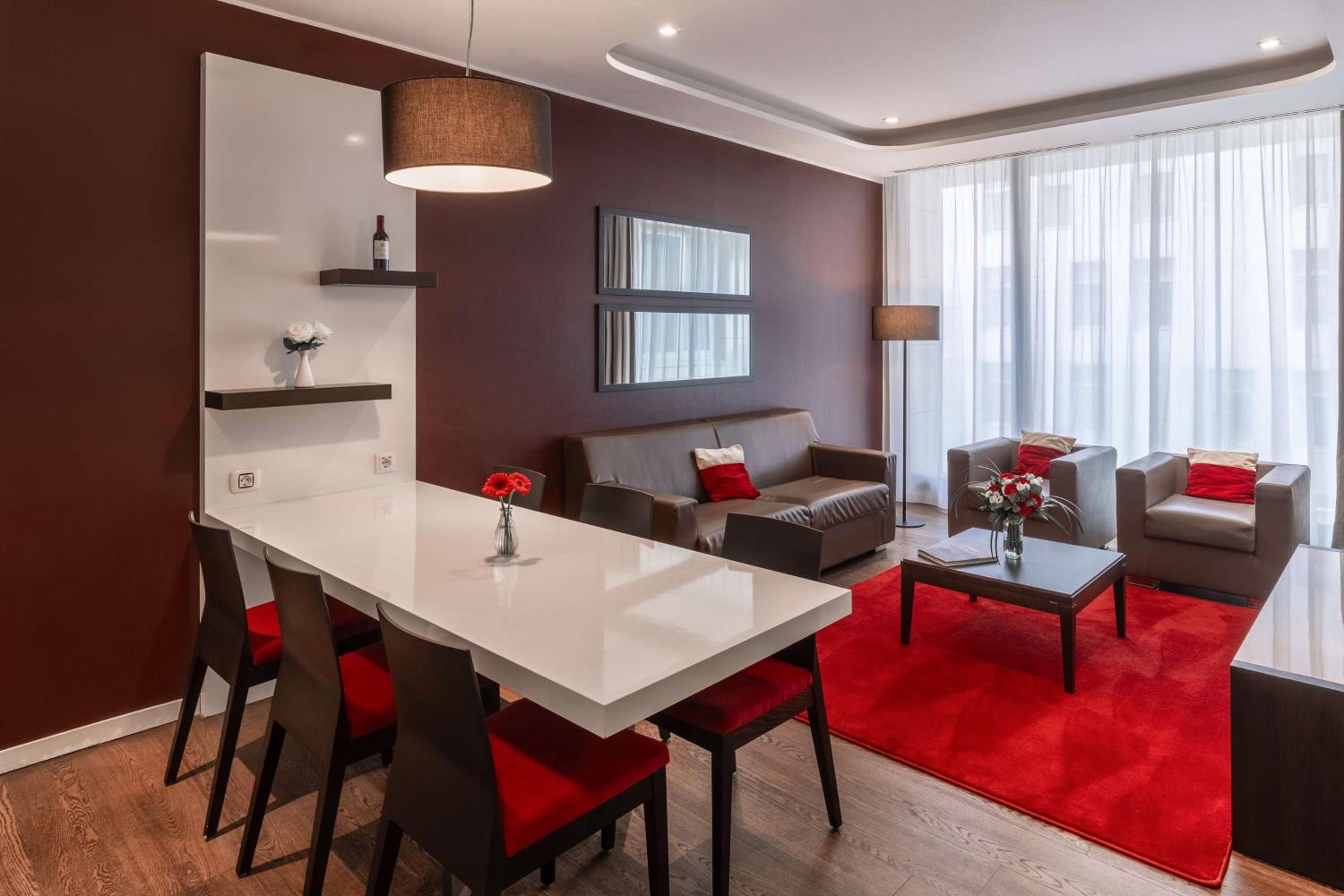 Apartment 2 Rooms with Terrace thumbnail 5
