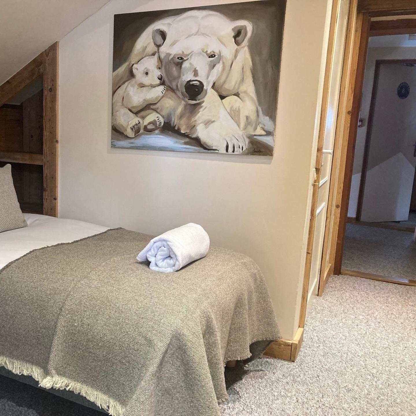 Superior Double or Twin Room with City View - Photo 5
