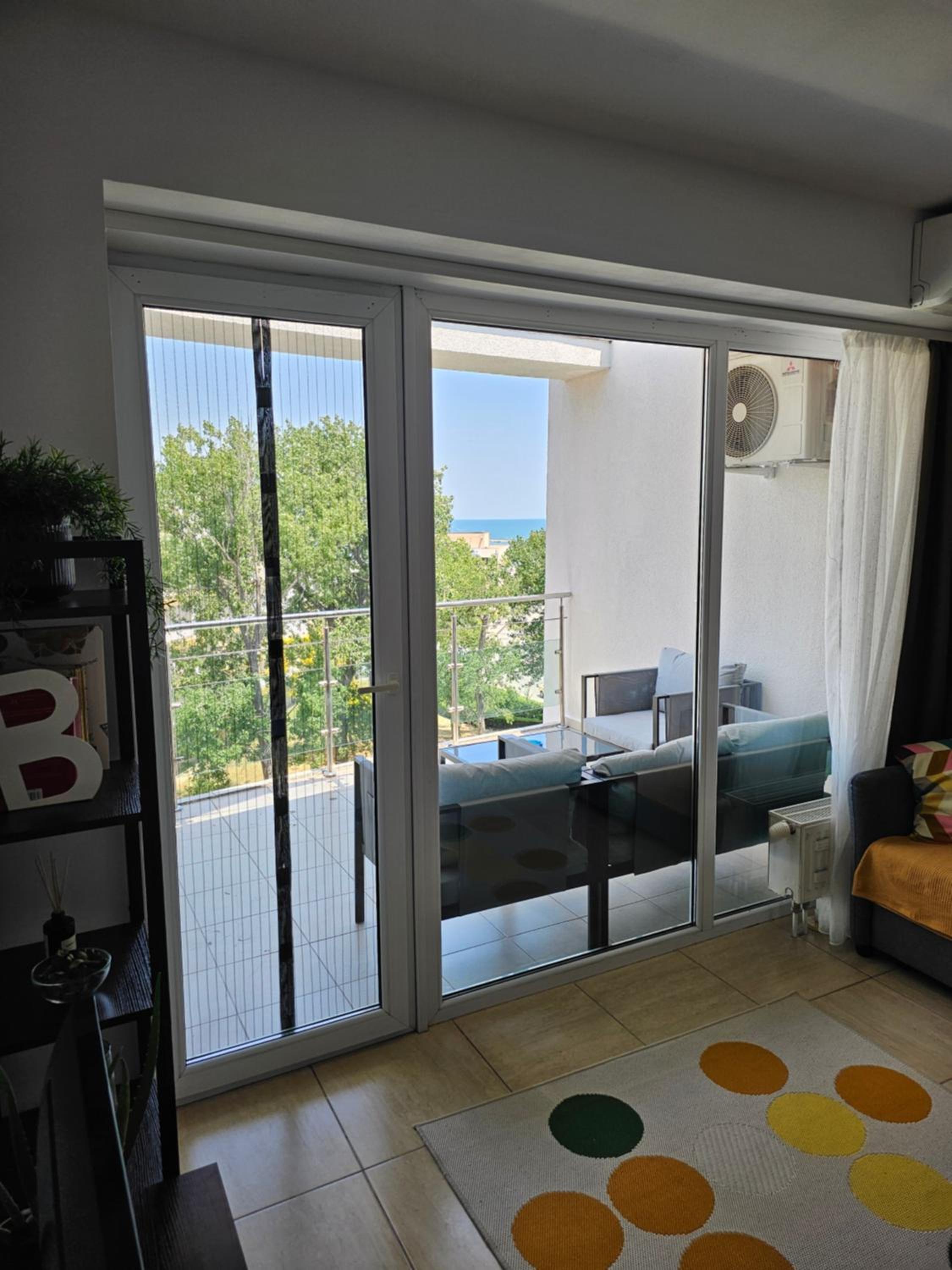 Apartment with Sea View photo 2