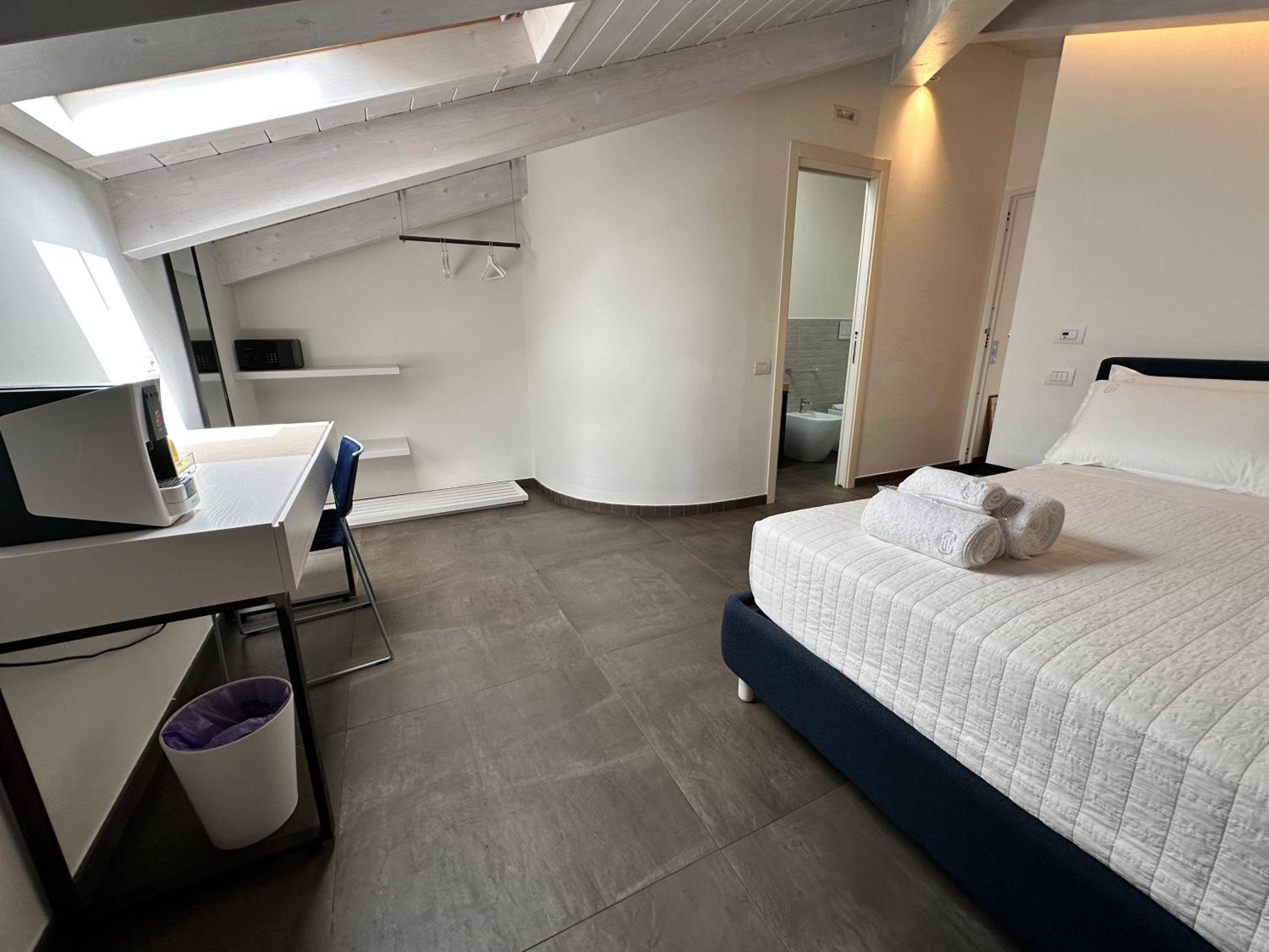Economy Double Room