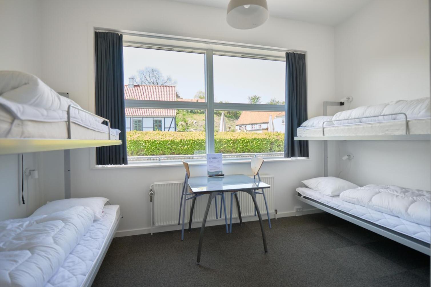 Quadruple Room with Bathroom photo 1