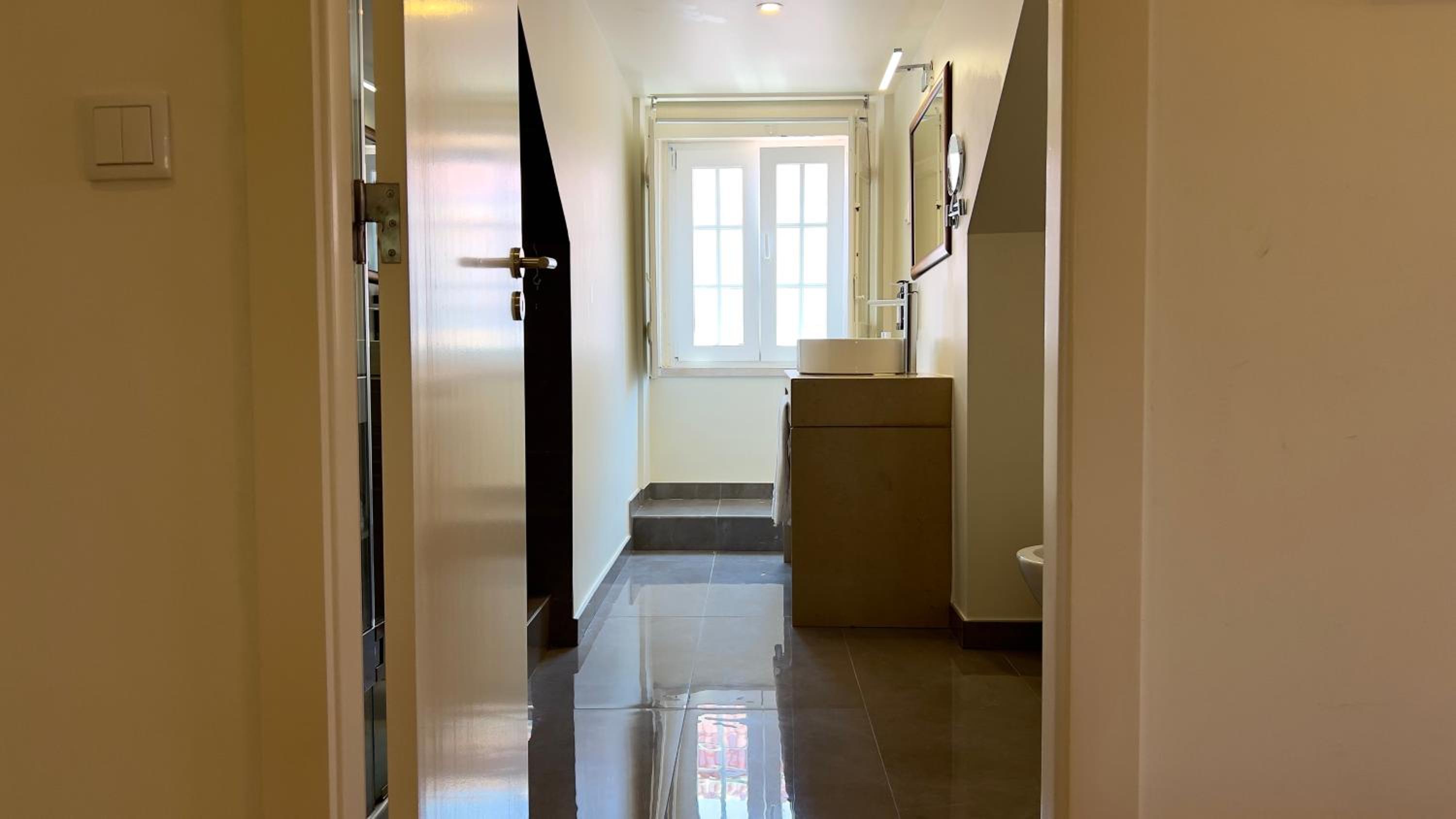 Superior Double or Twin Room - Photo 24