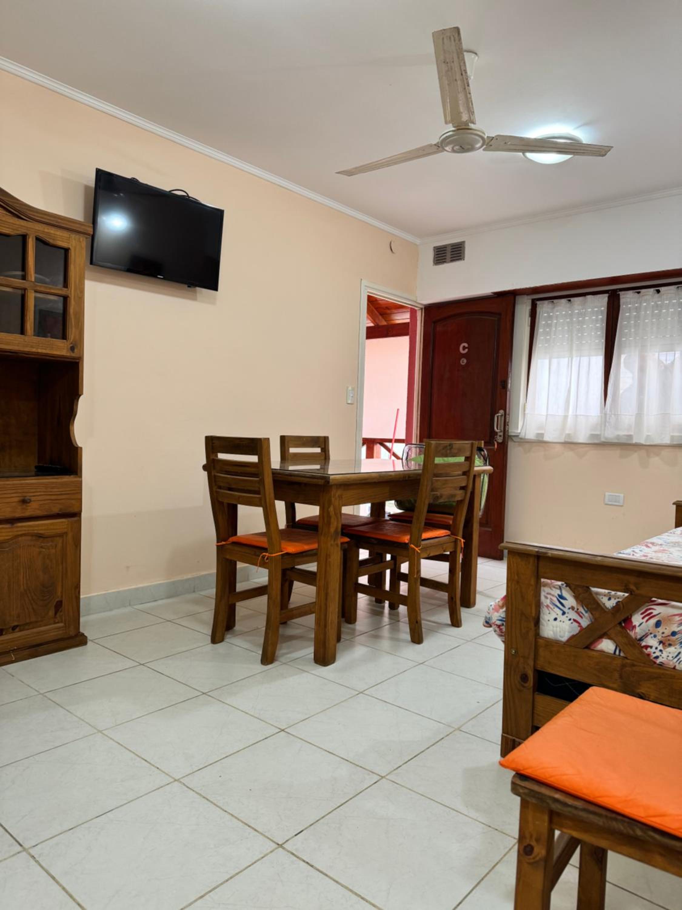 One-Bedroom Apartment photo 3