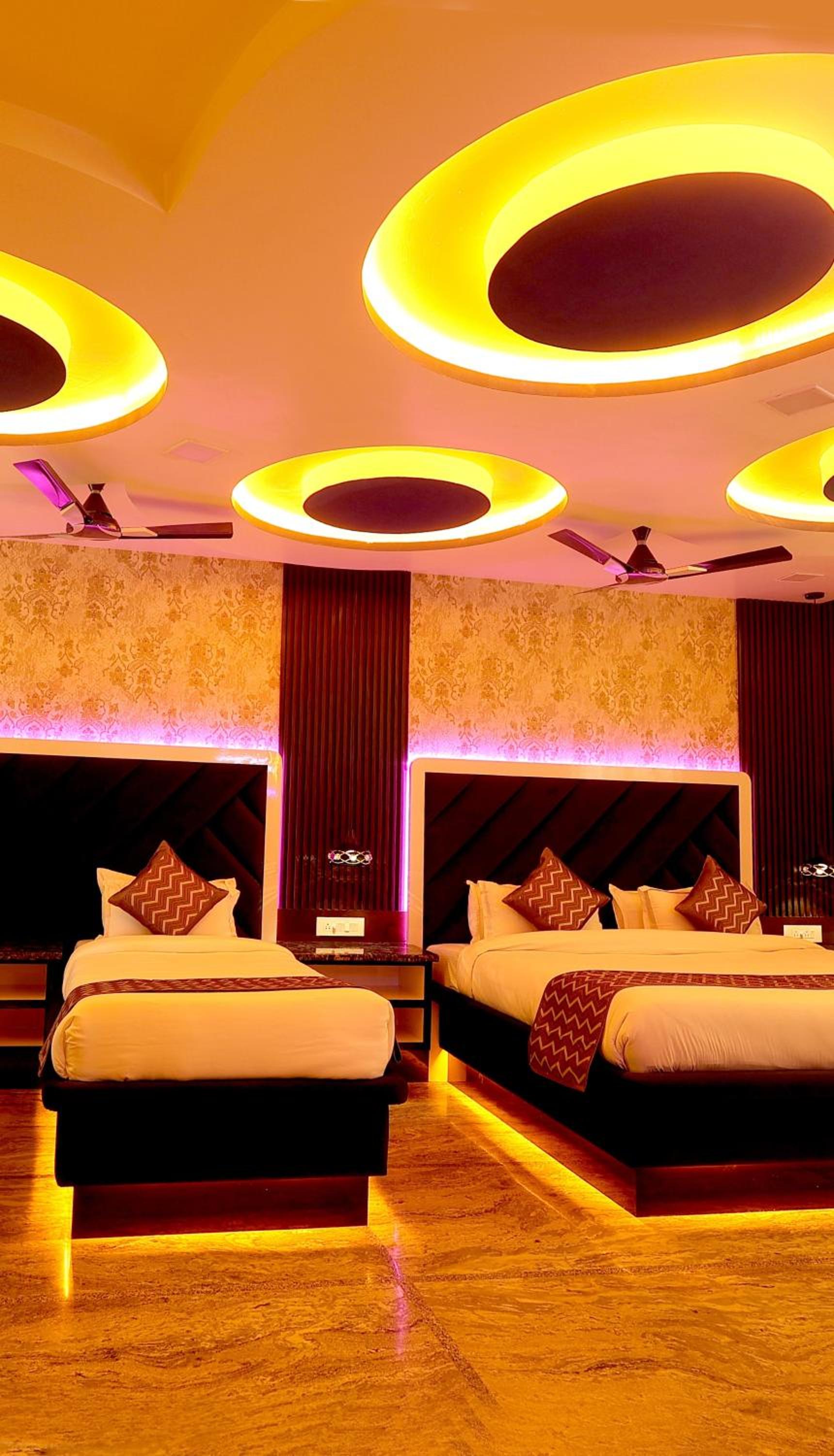 Deluxe Twin Room - Photo 1