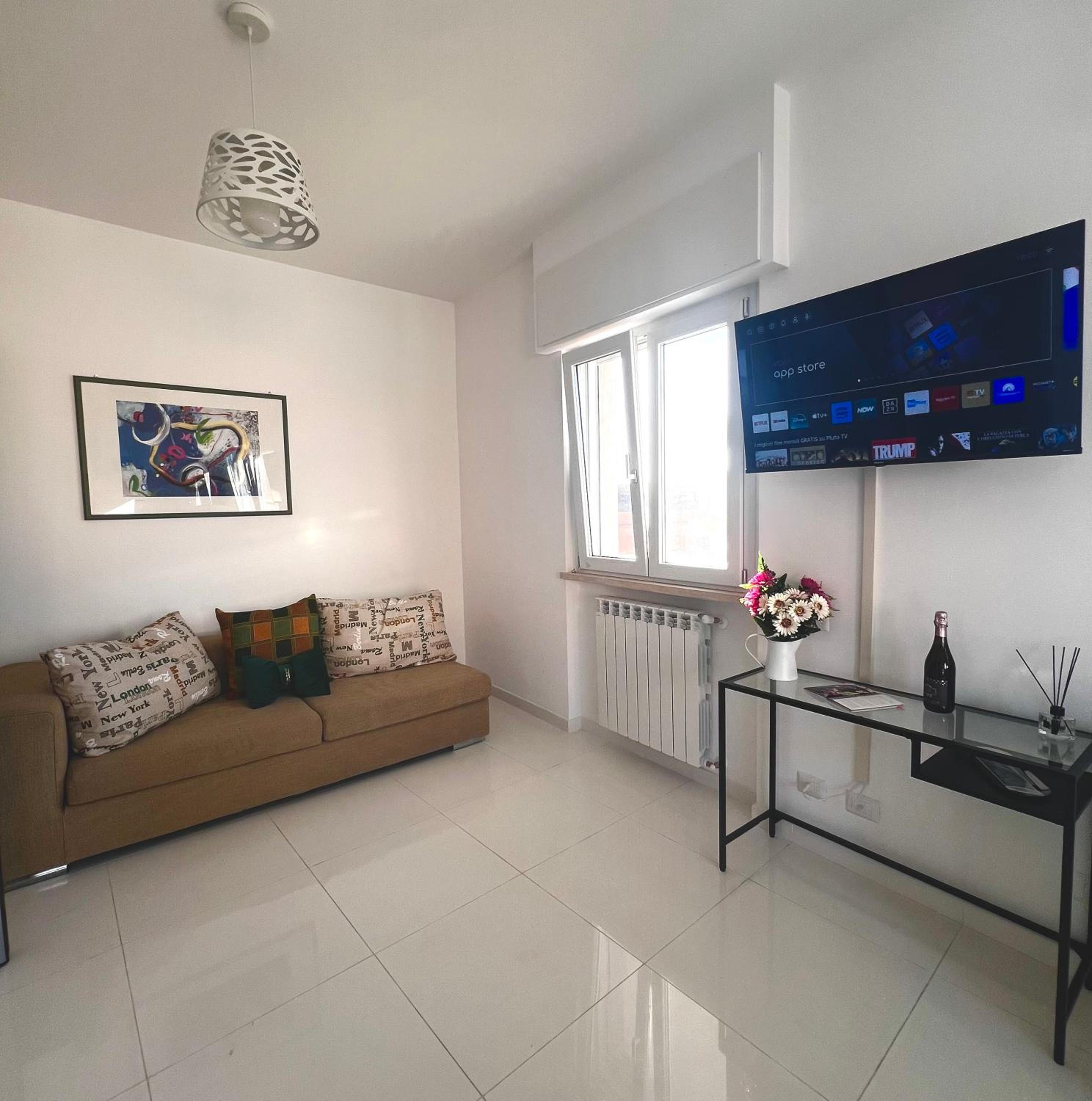 Superior One-Bedroom Apartment with Balcony photo 2