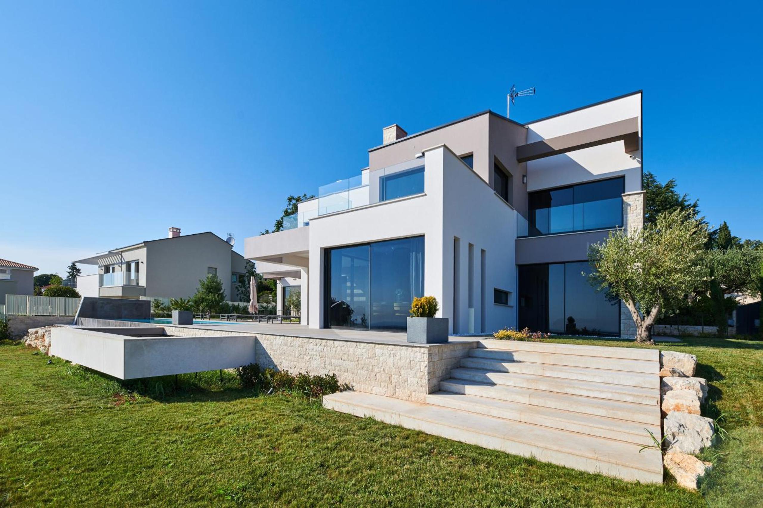 Villa With Private Pool photo 2