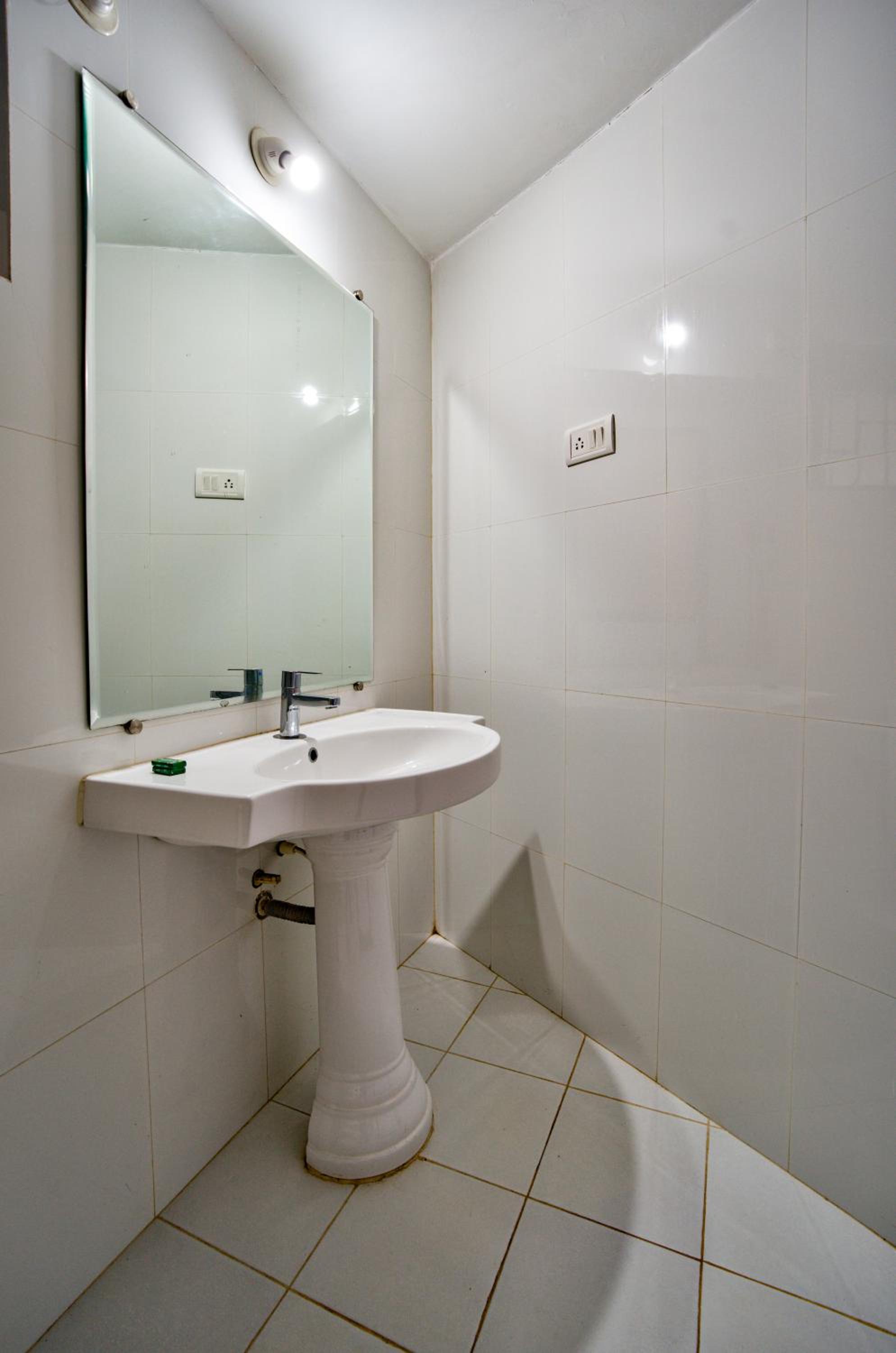 Double Room With Garden View photo 3