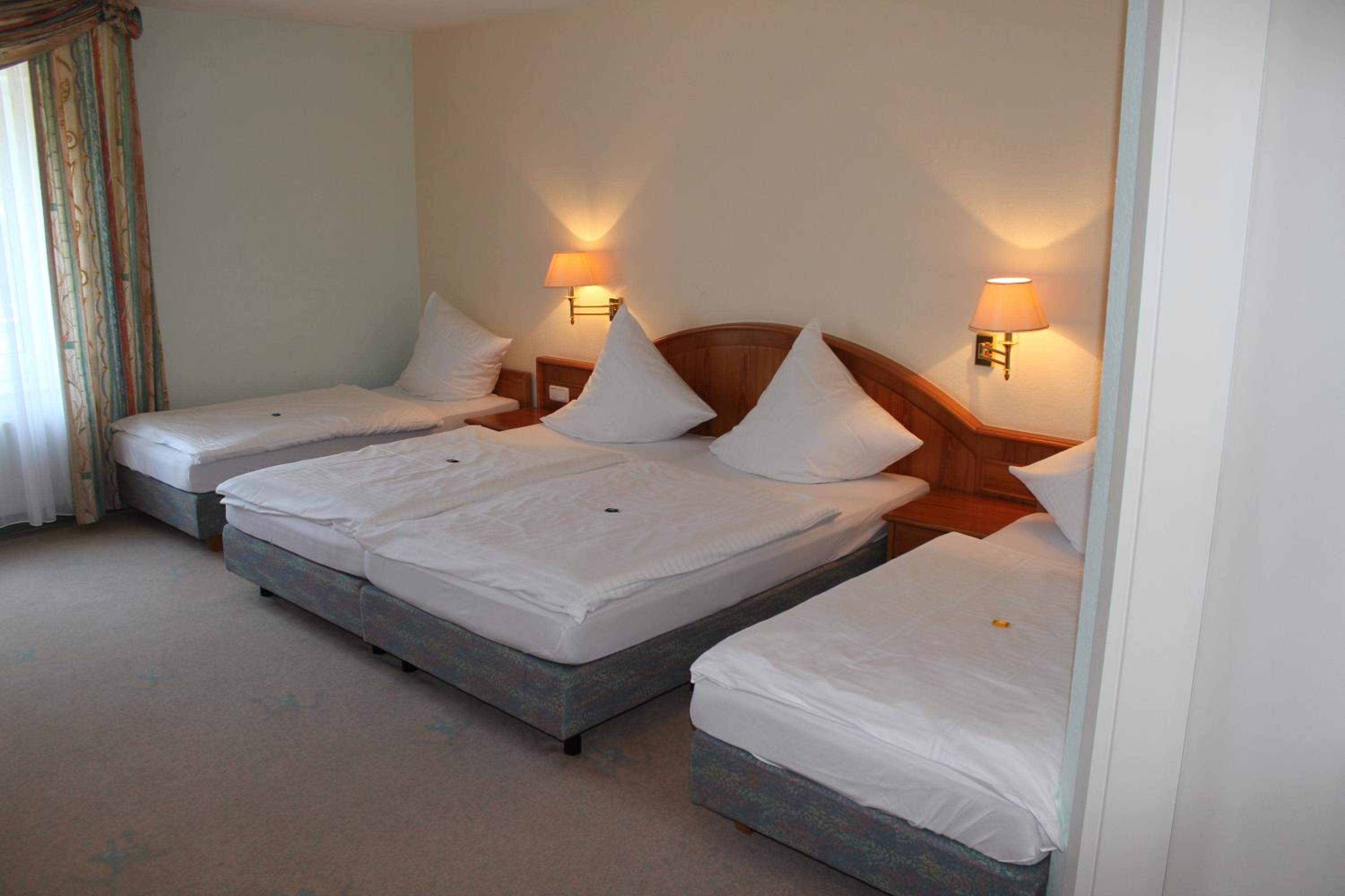 Quadruple Room with Bath