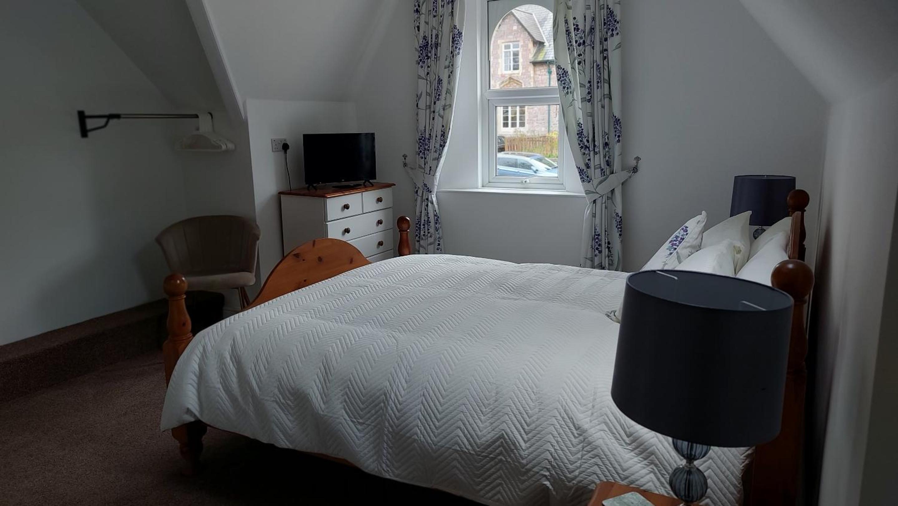 Small Double Room photo 2