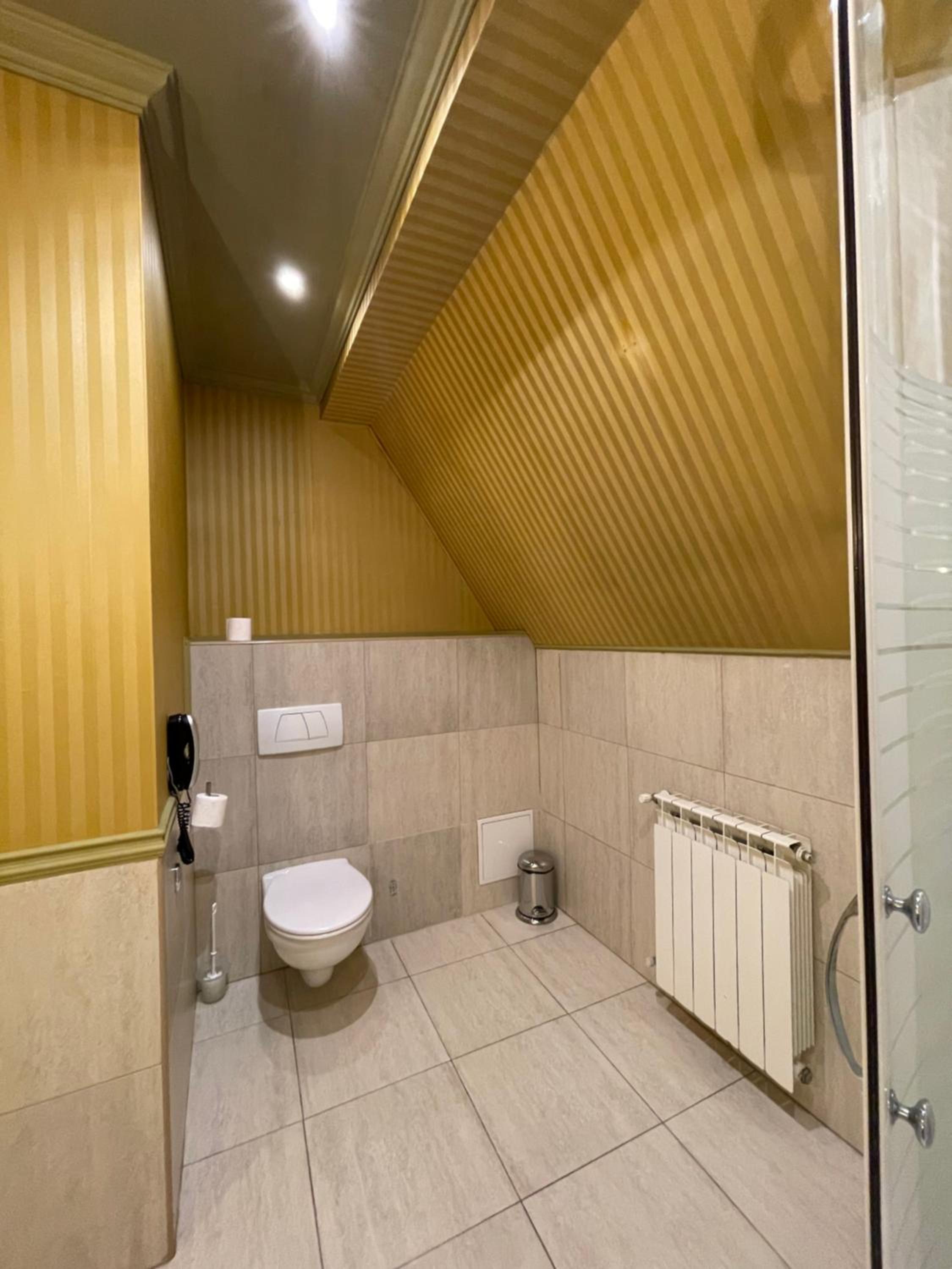 Deluxe Junior Suite photo 2
