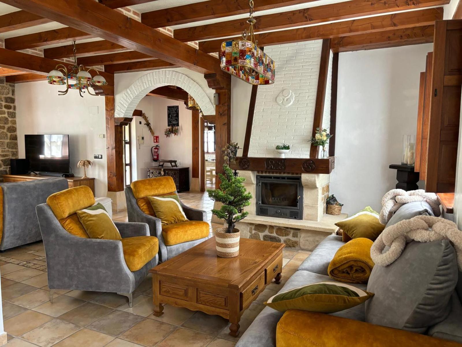 Villa with Private Pool photo 2