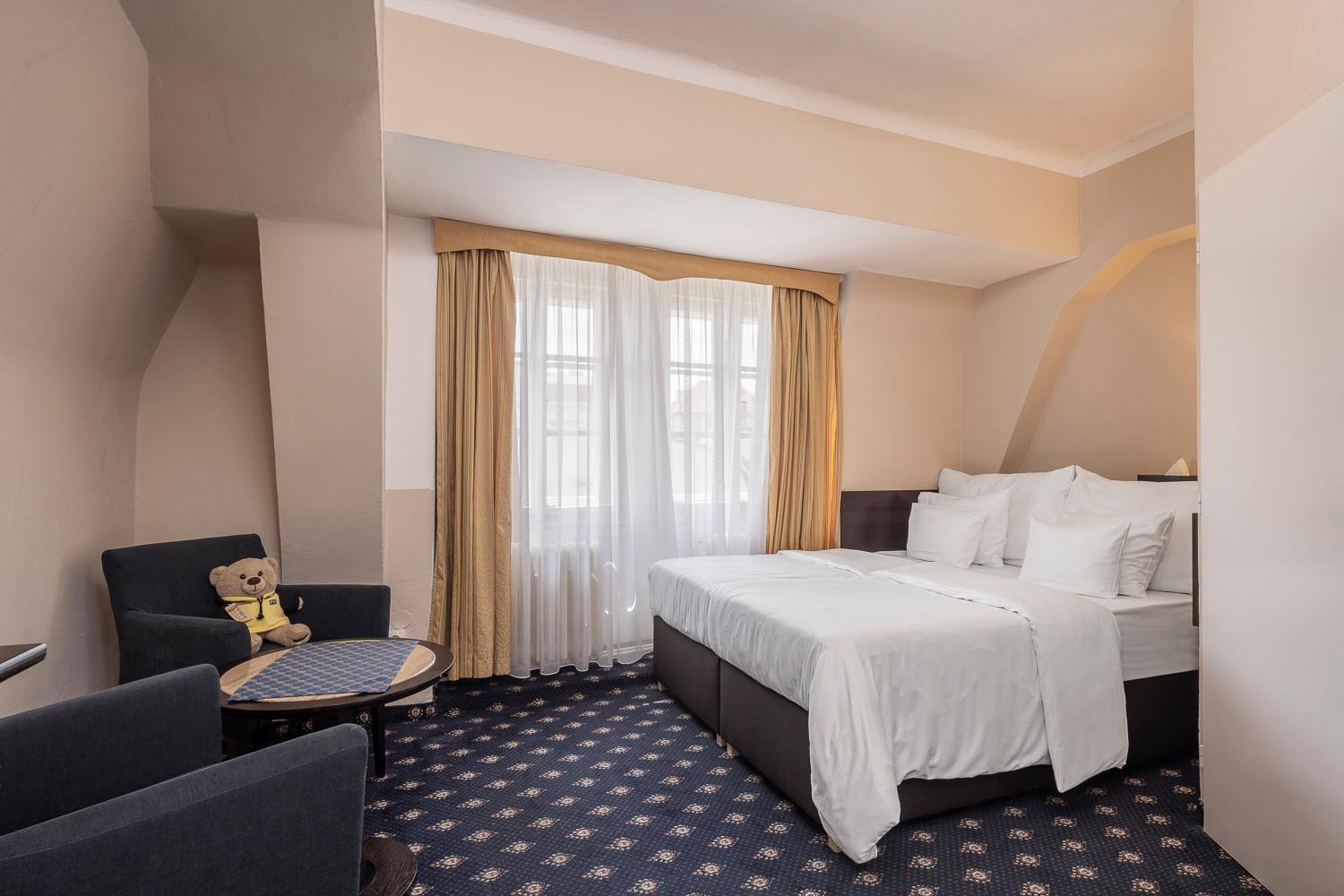 Queen Room