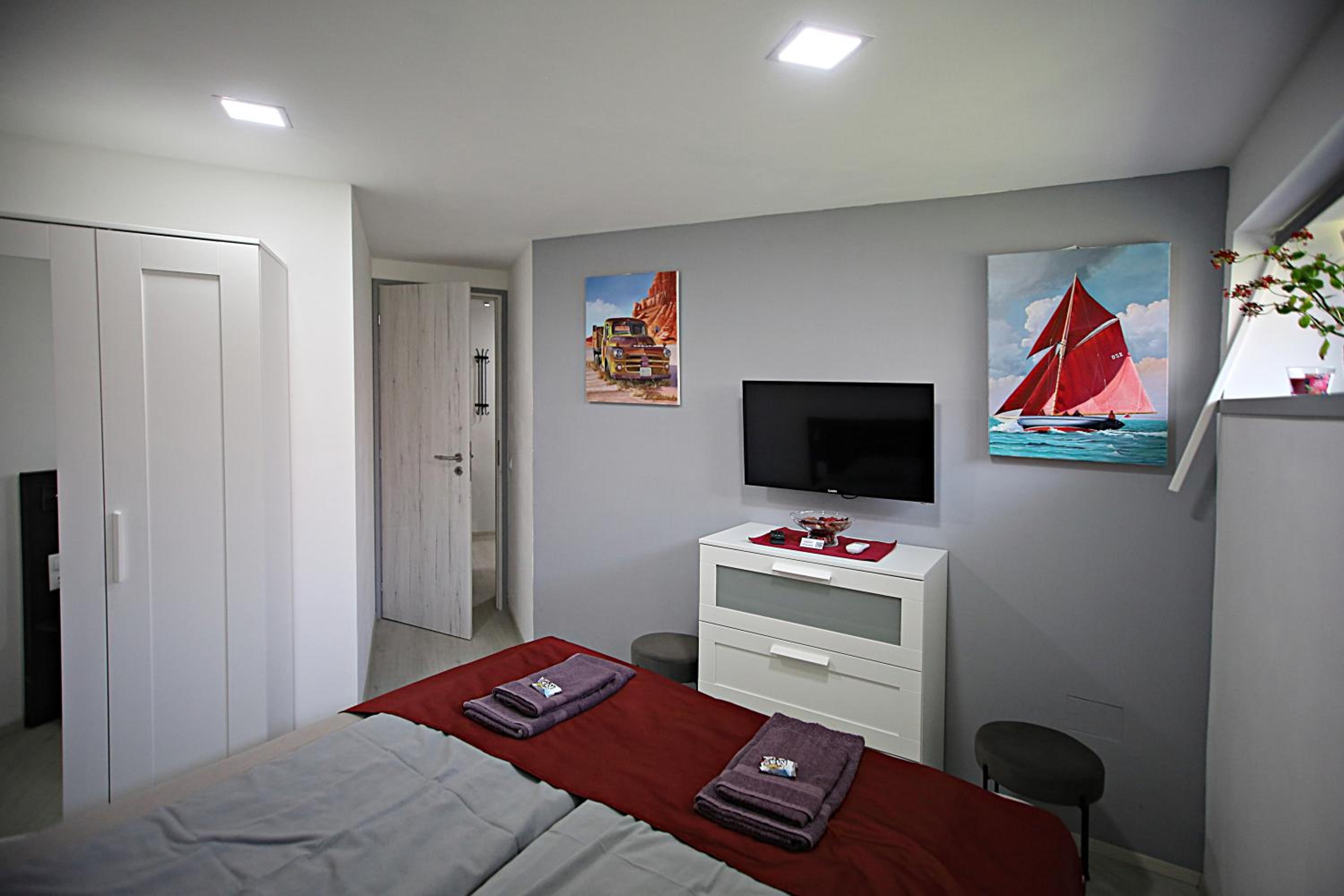 Two-Bedroom Apartment - Photo 1