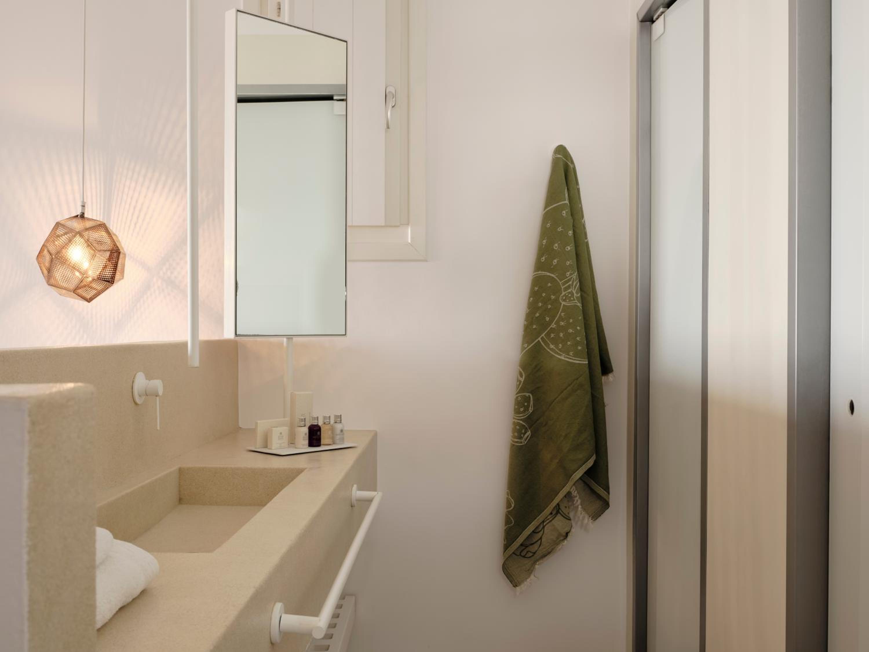 Loft Suite with Sea View  - Photo 7