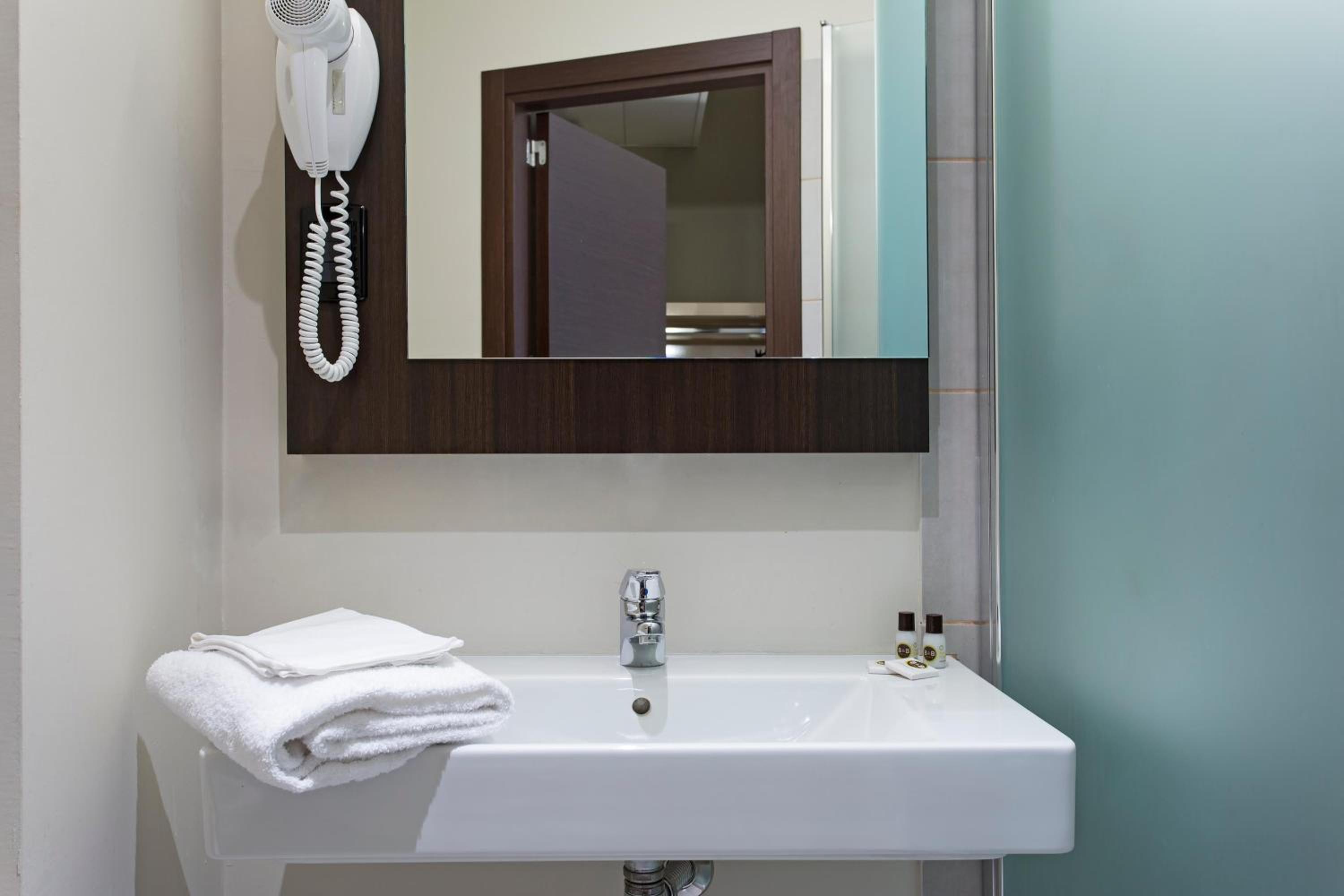 Triple Room - Photo 5