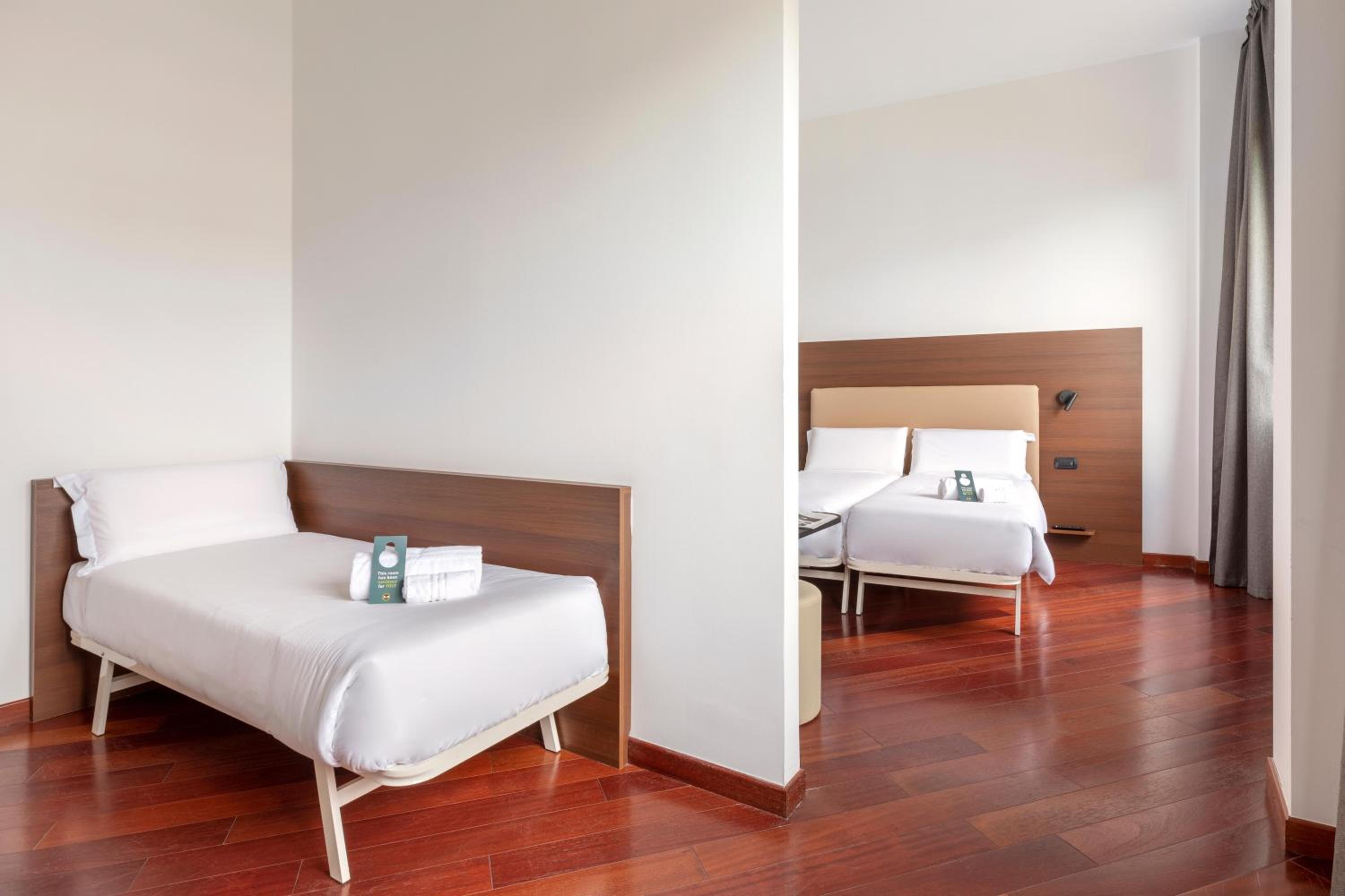 Triple Room - Photo 1