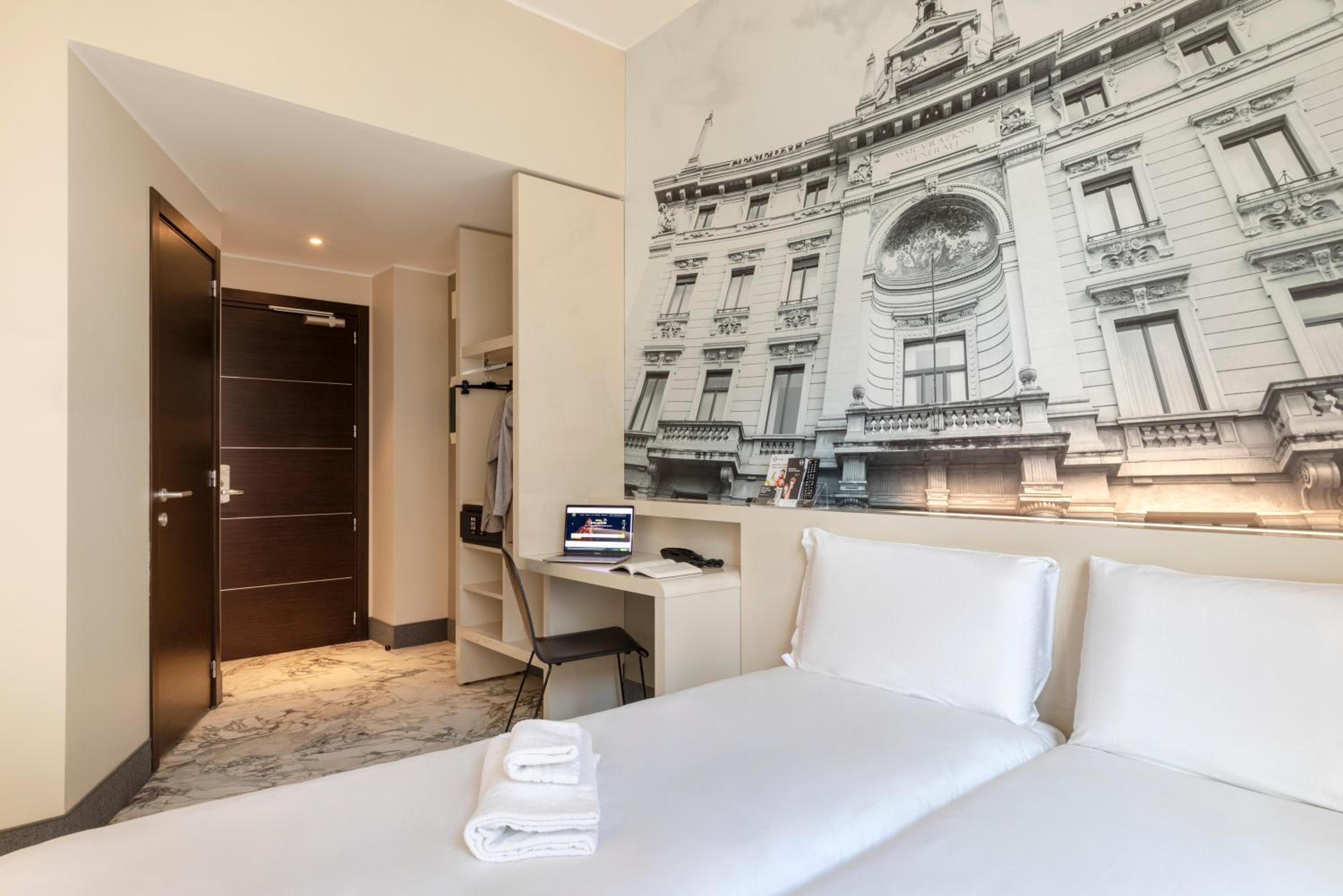 Available room