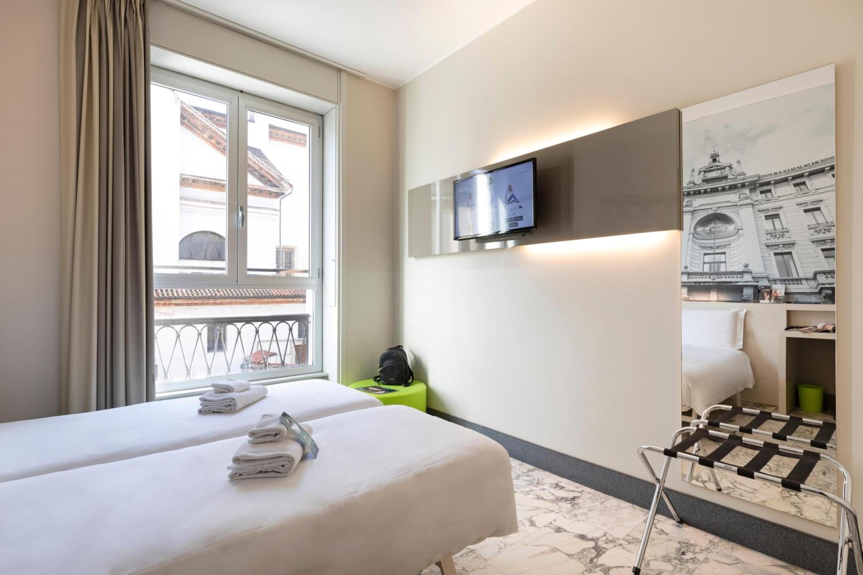Available room