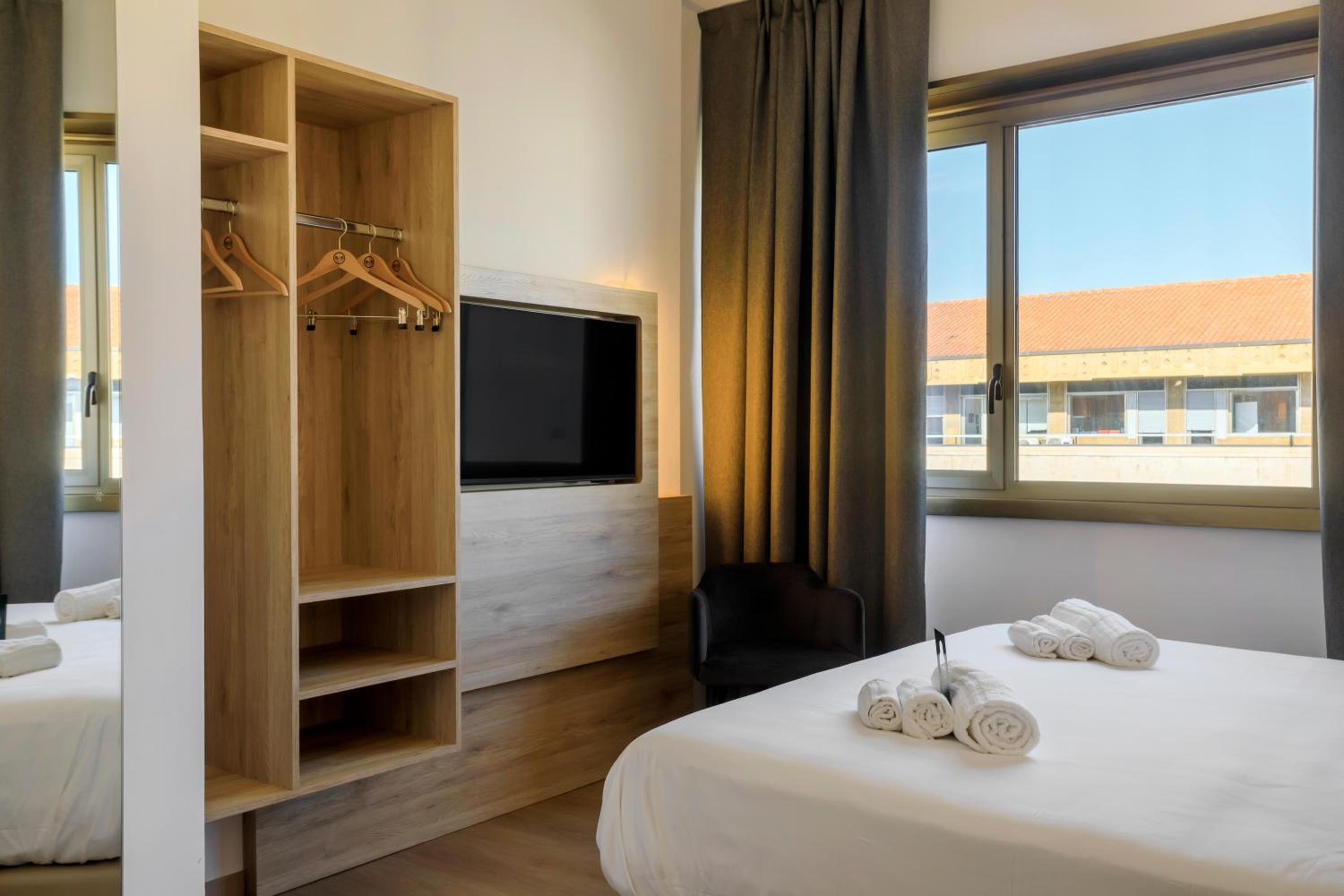 Deluxe Double Room - Photo 2