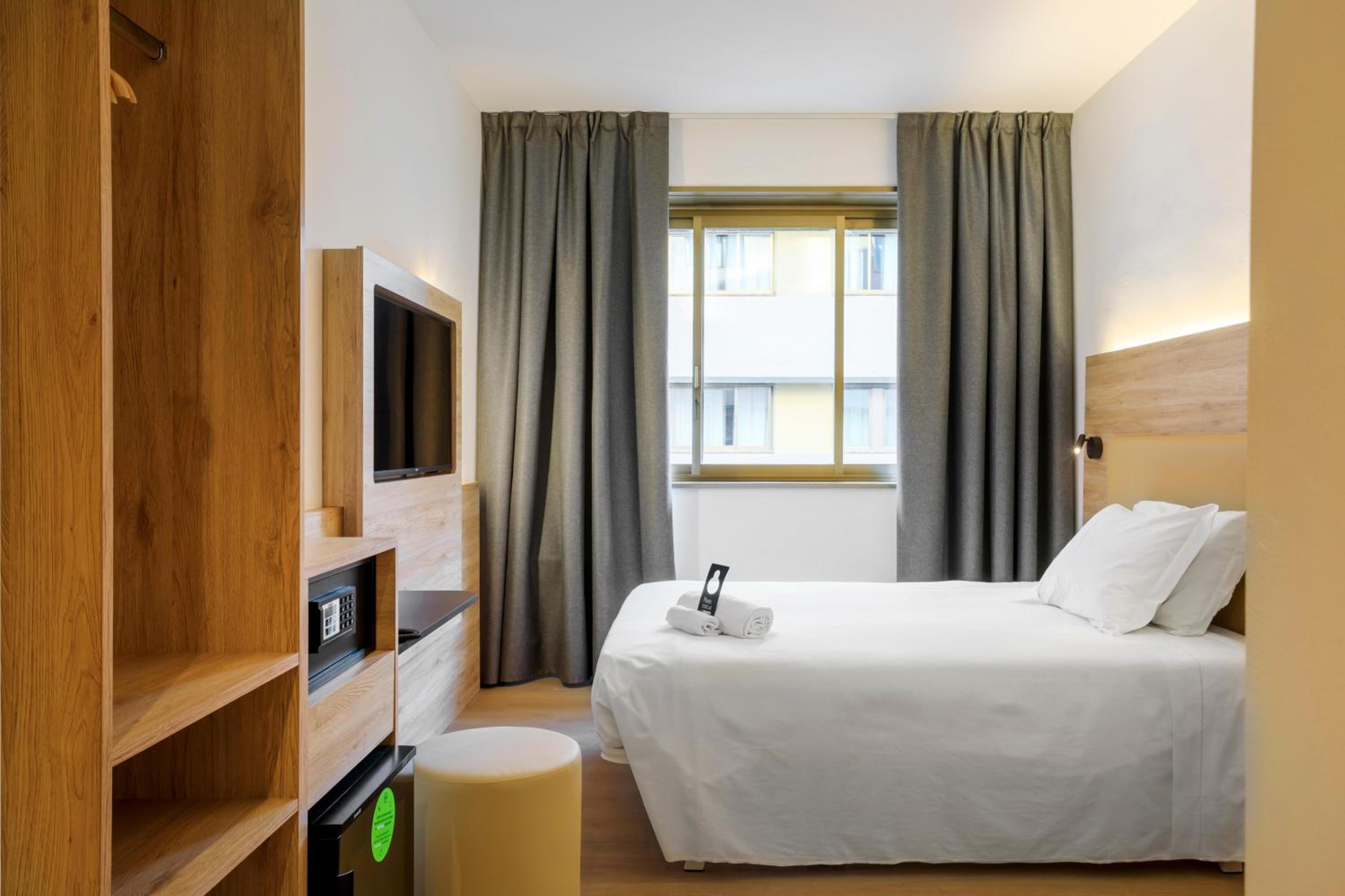 Single Room - Disability Access
