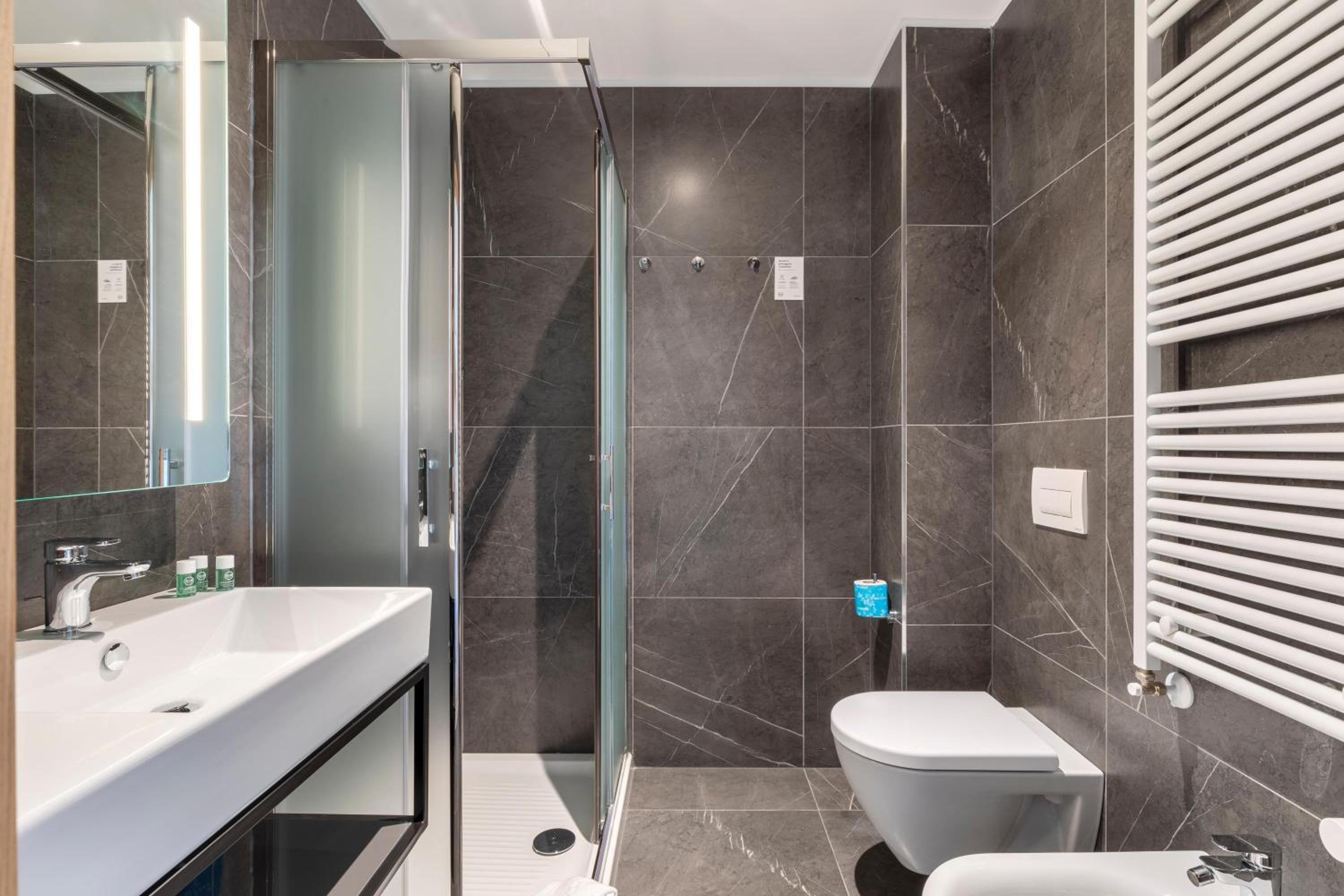 Superior Triple Room - Photo 3