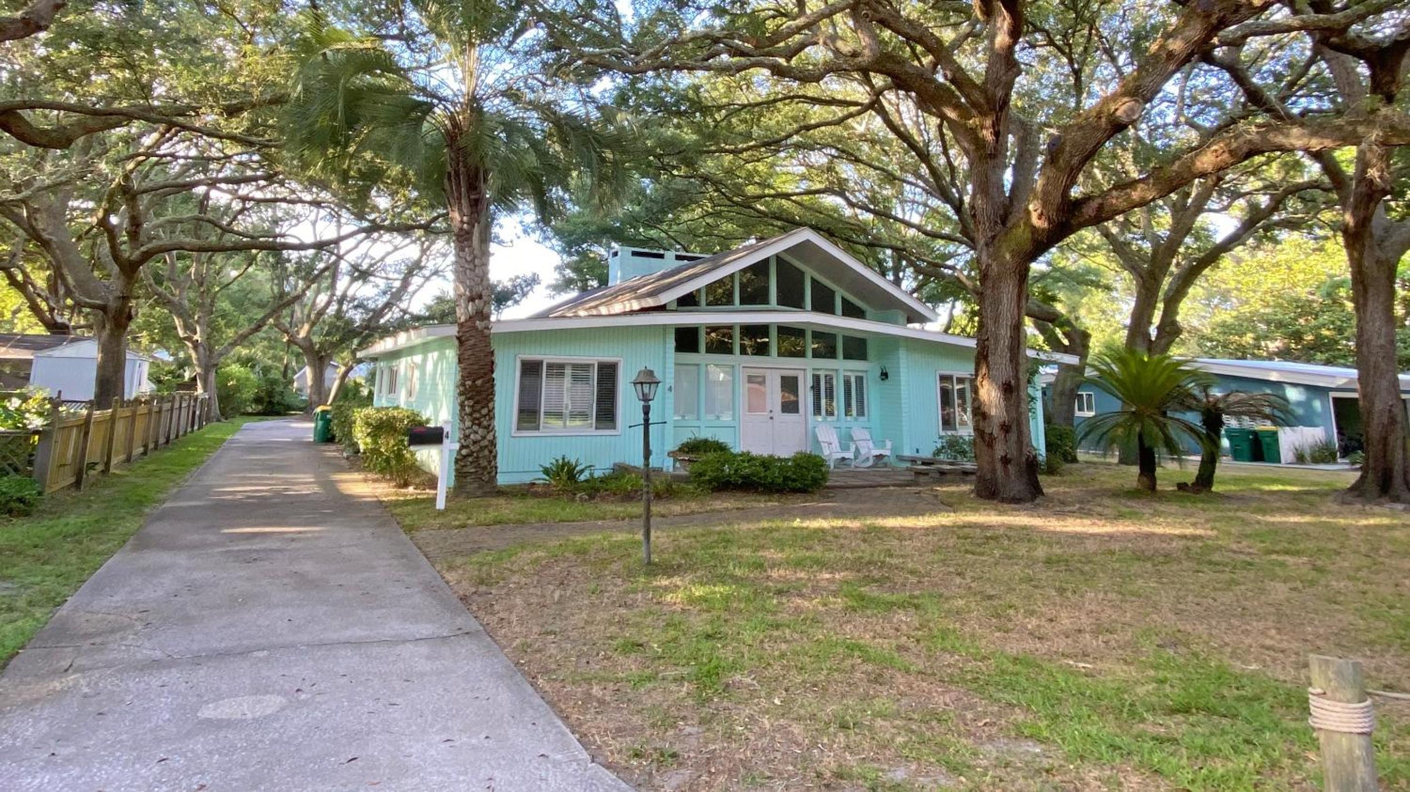 Four-Bedroom Vacation Home photo 1