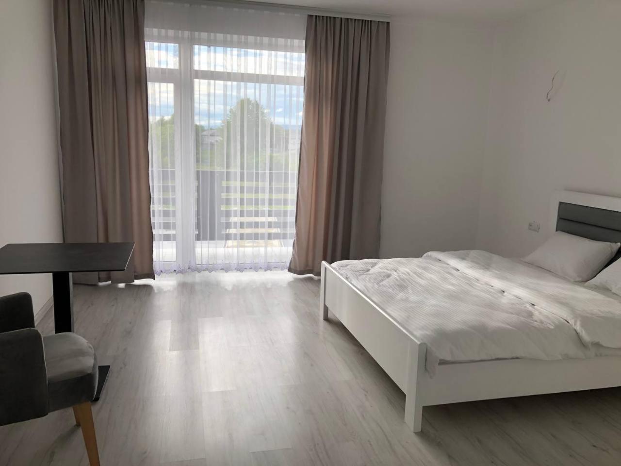 Double Room with Balcony photo 2