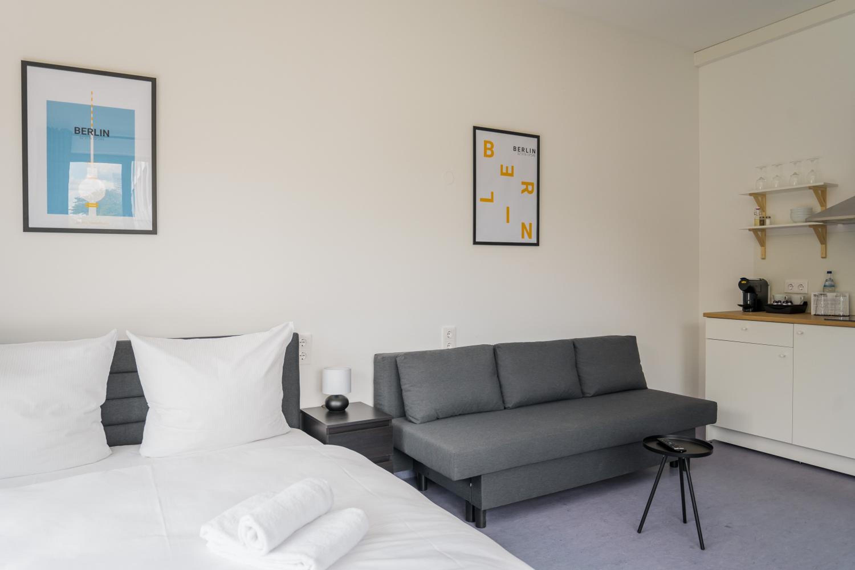 Standard Apartment photo 3