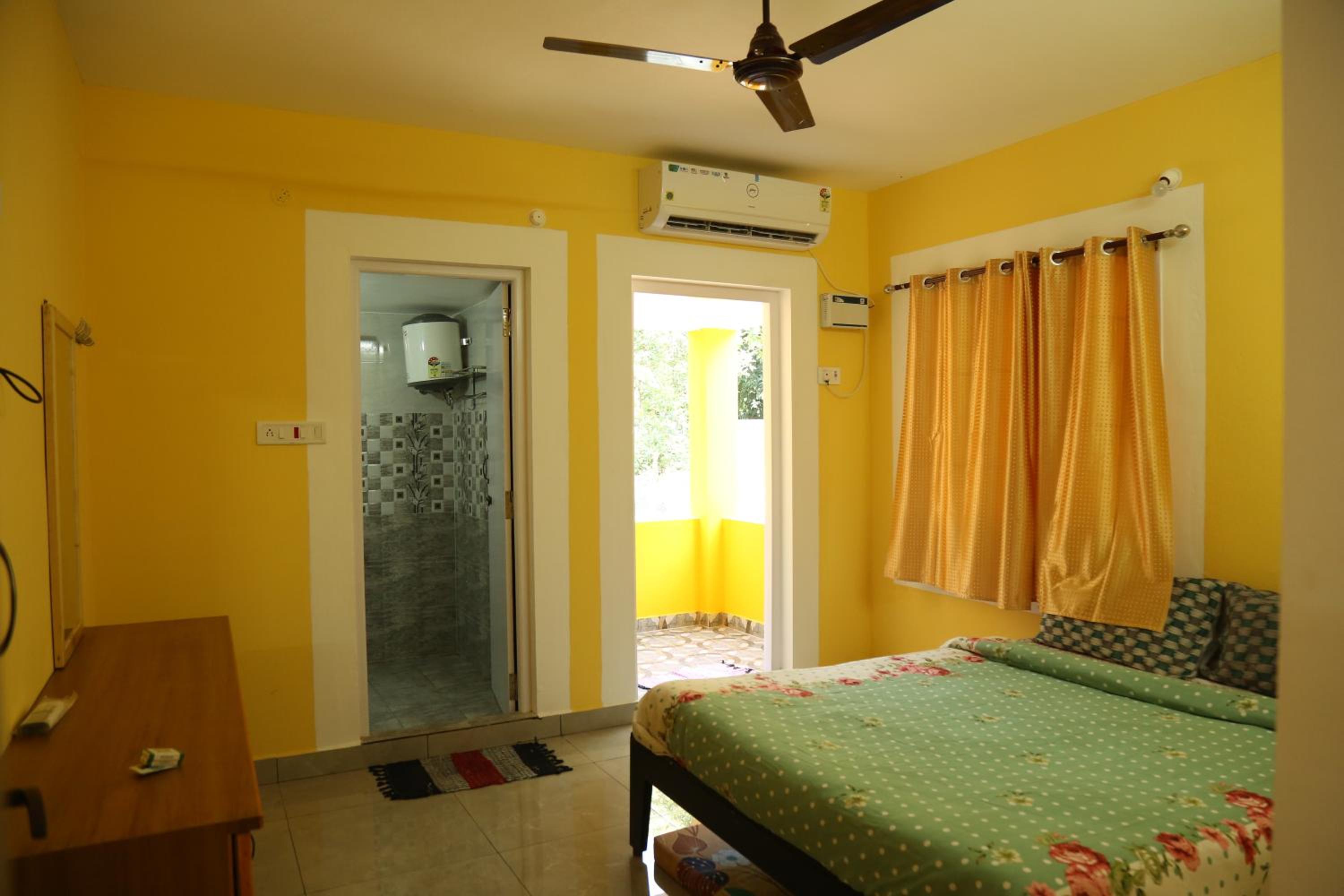 Three-Bedroom Suite - Photo 1