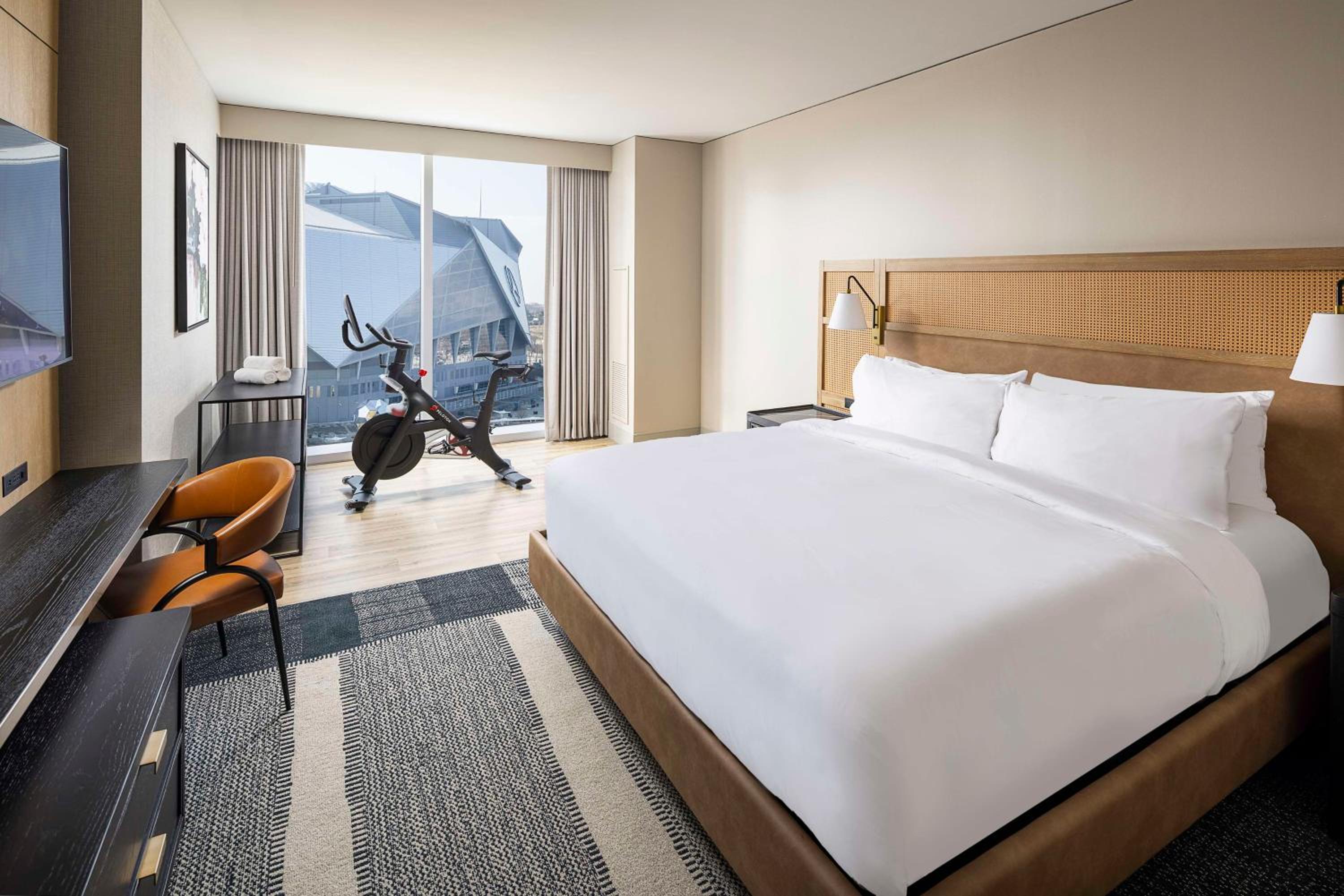 King Room with Peloton Bike - Photo 1