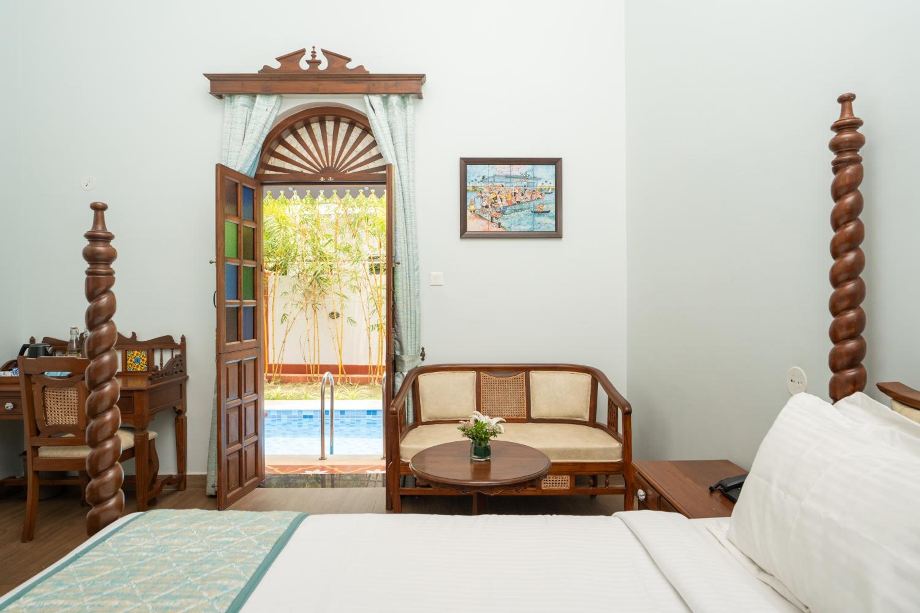 King Room with Pool View
