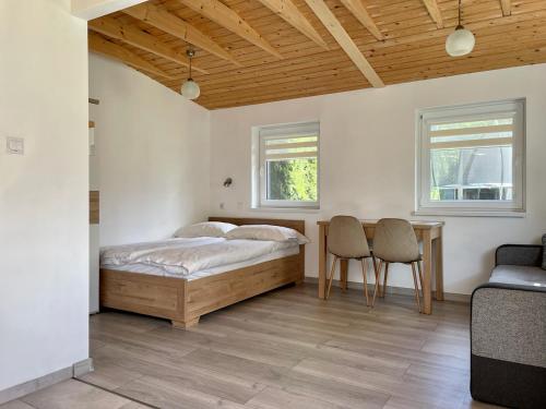 One-Bedroom House photo 2
