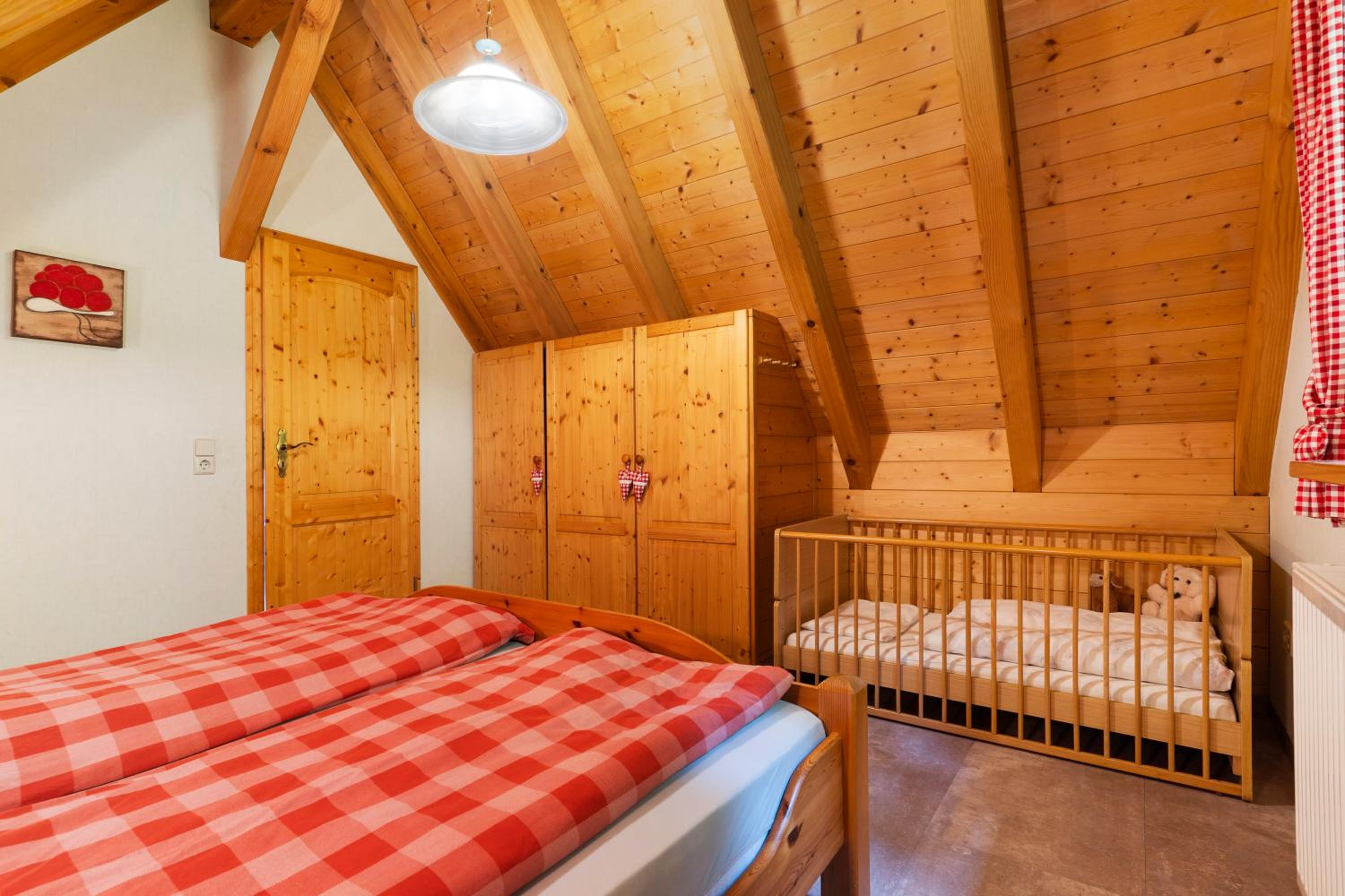 Three-Bedroom House photo 2
