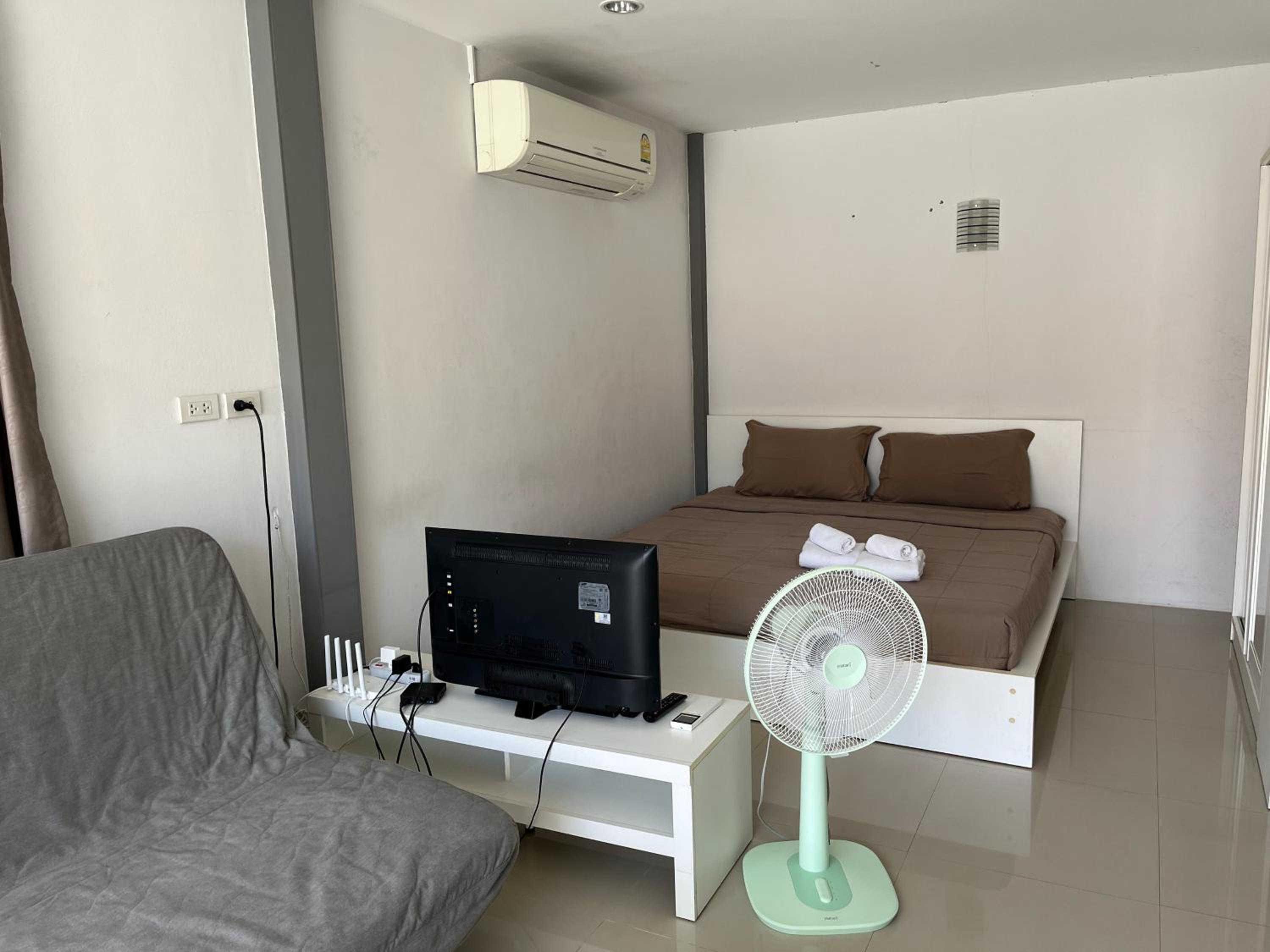 Apartment - Ground Floor photo 3