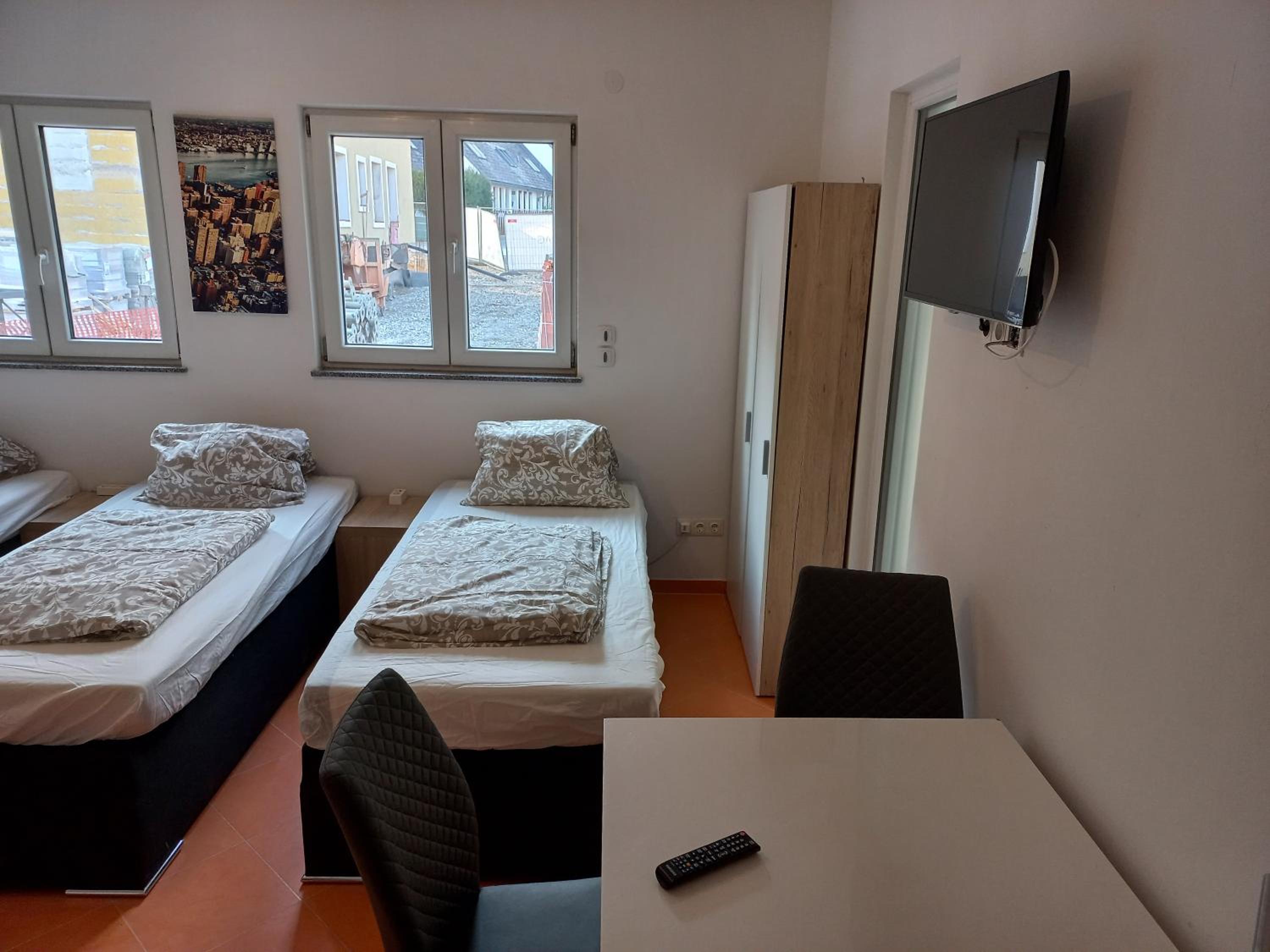 Apartment photo 2
