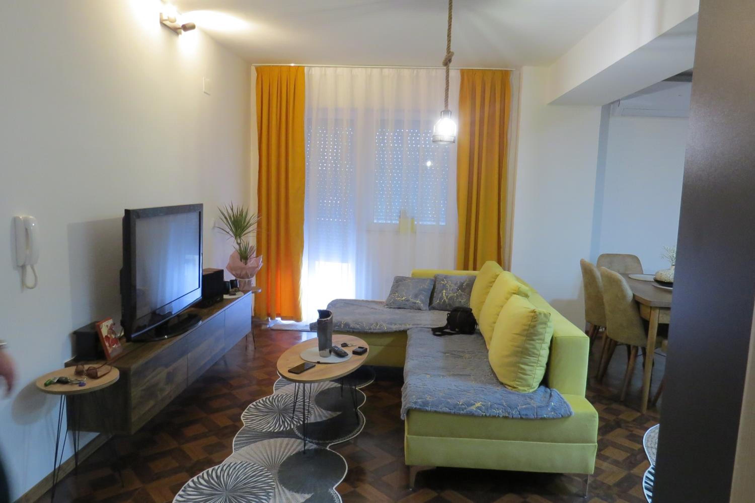 Three-Bedroom Apartment photo 3