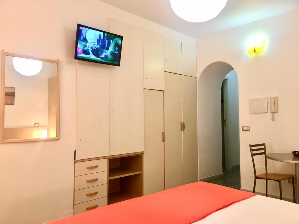 Economy Double or Twin Room