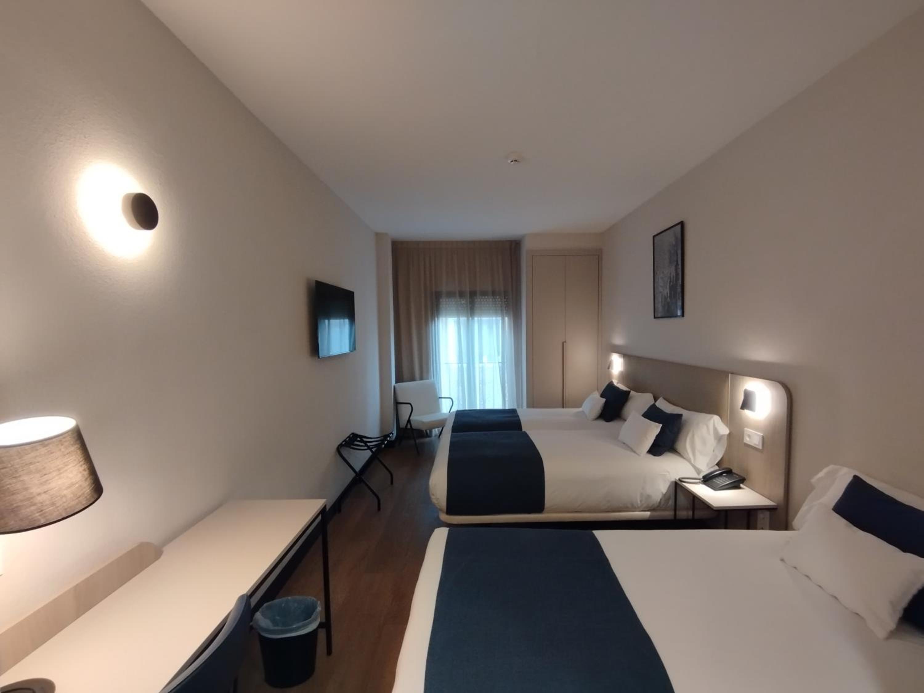 Family Double Room photo 2