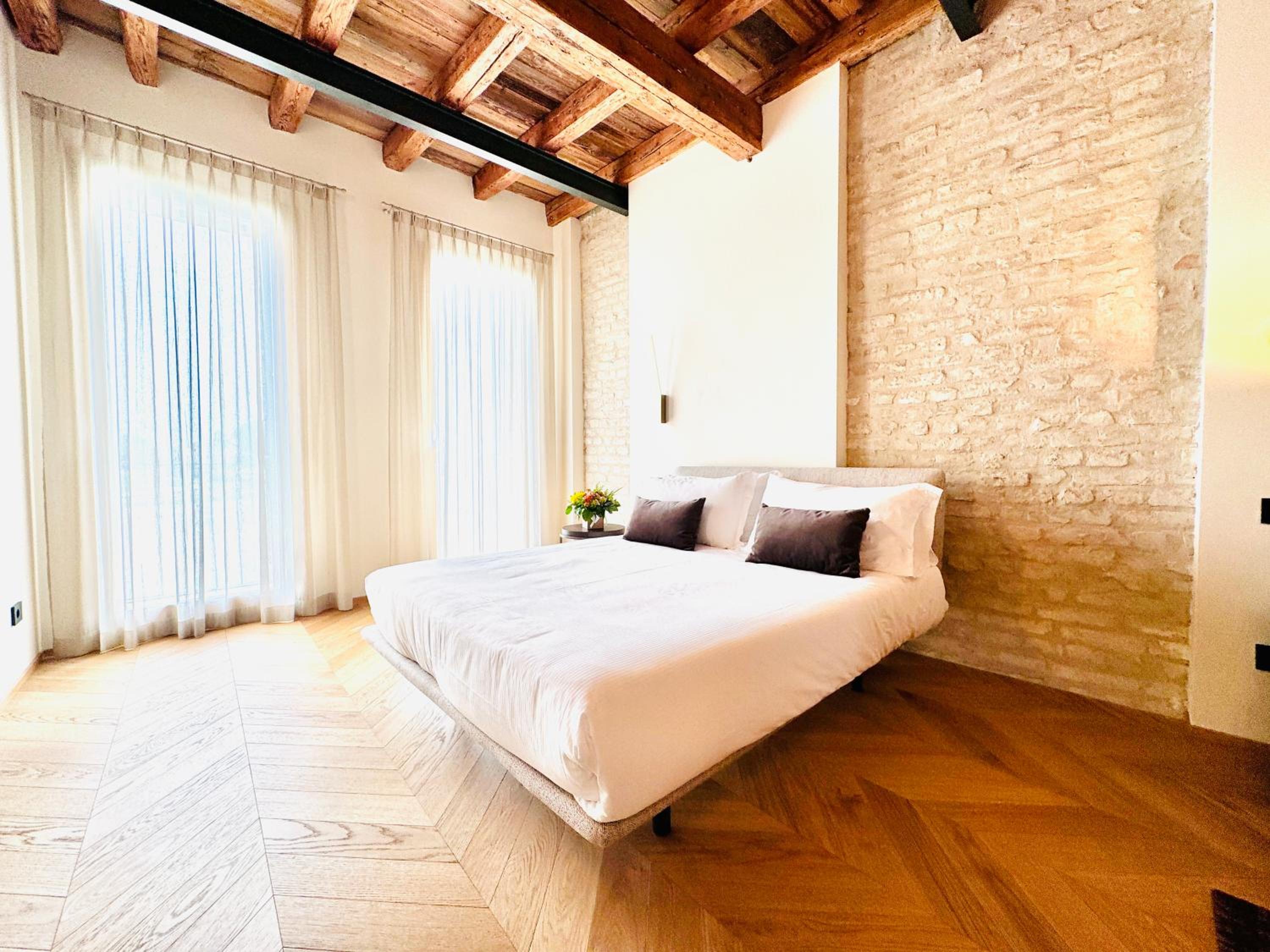 Studio with Balcony