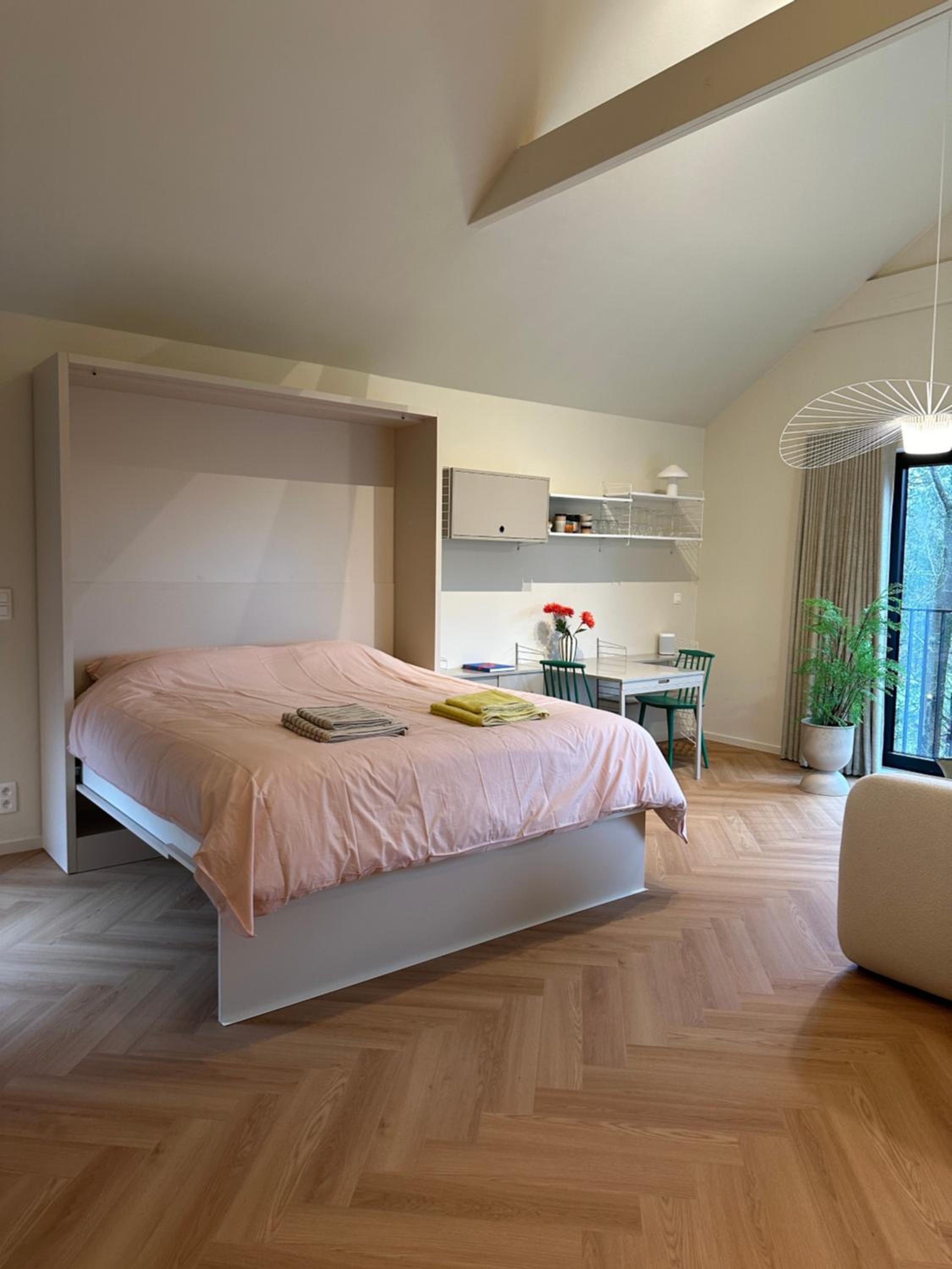 Four-Bedroom House photo 2