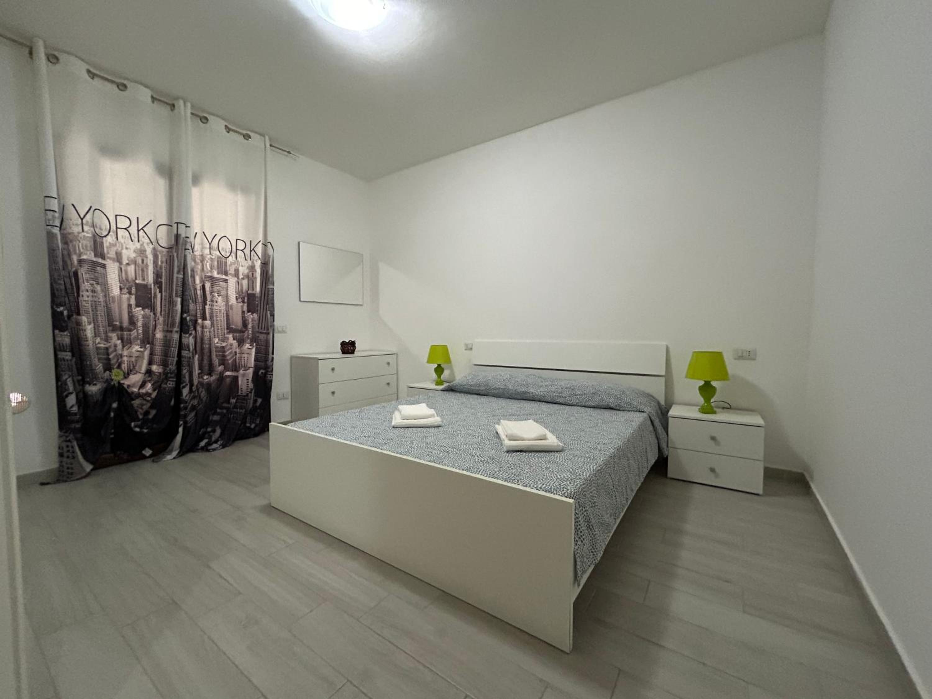 Two-Bedroom Standard Apartment photo 1