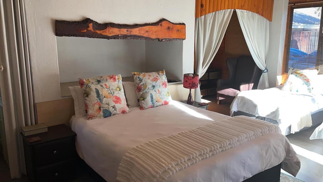 Quadruple Room with Bathroom photo 2