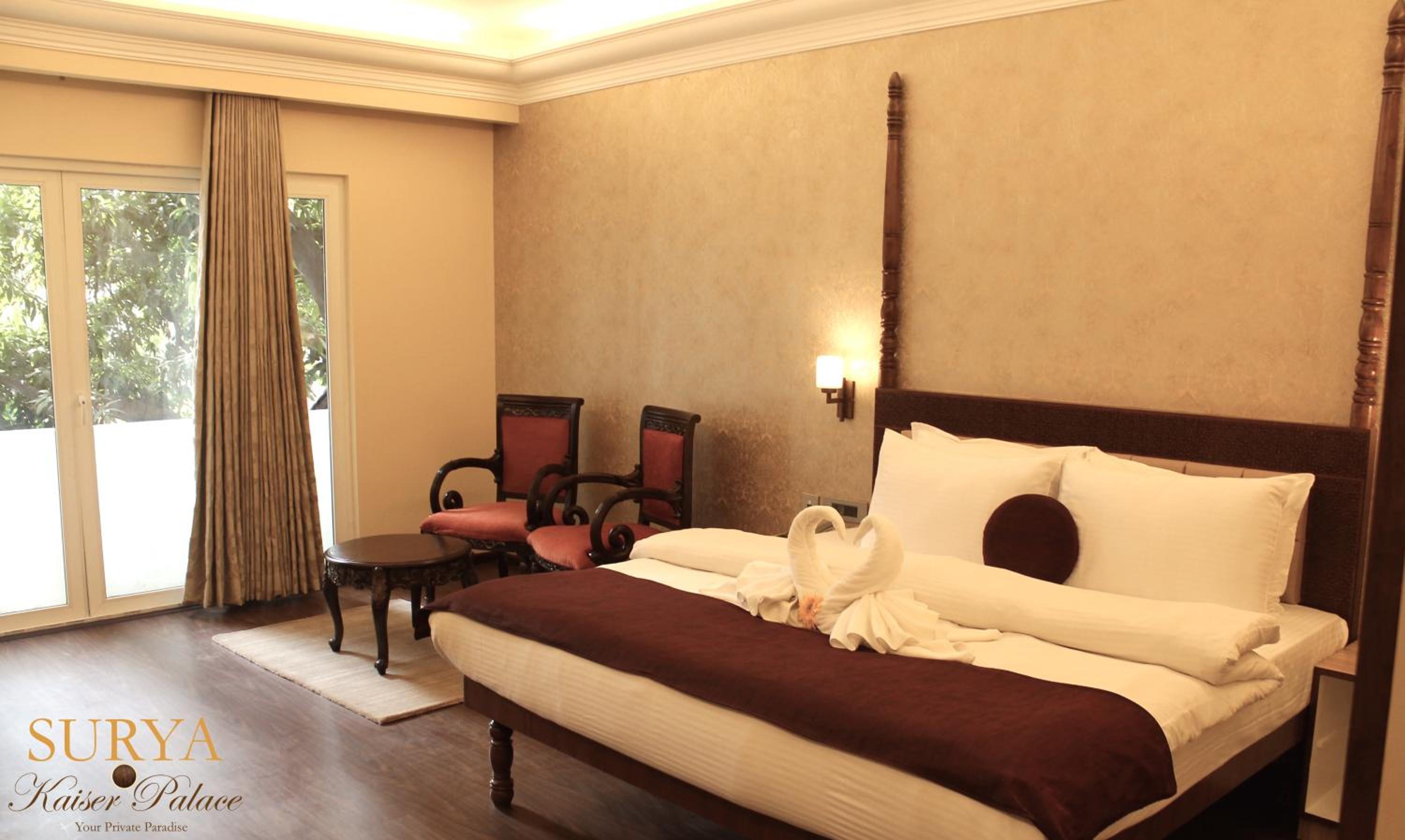 Luxury Room with Balcony photo 2